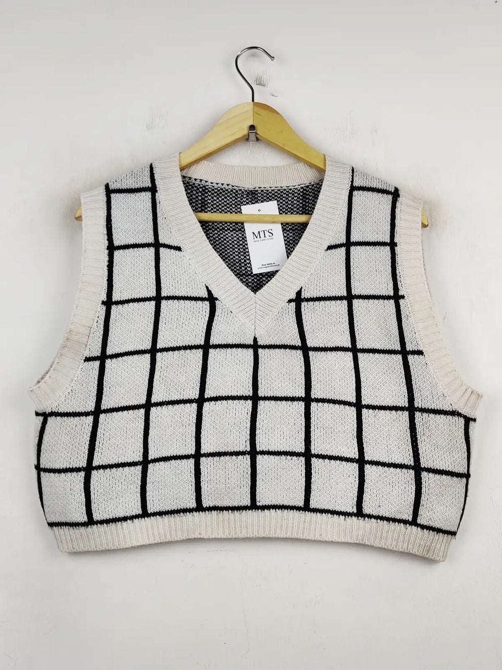 Buy online pre-used pre-loved 100% authentic & Original branded Shein (WCT-1282) available in Pakistan. Top international brands avilable.