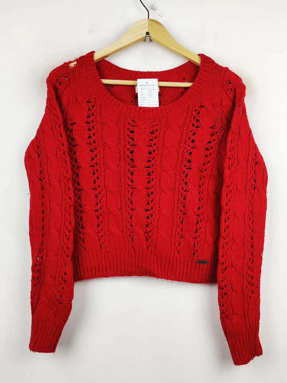 Buy online pre-used pre-loved 100% authentic & Original branded Hollister (WCT-1285) available in Pakistan. Top international brands avilable.