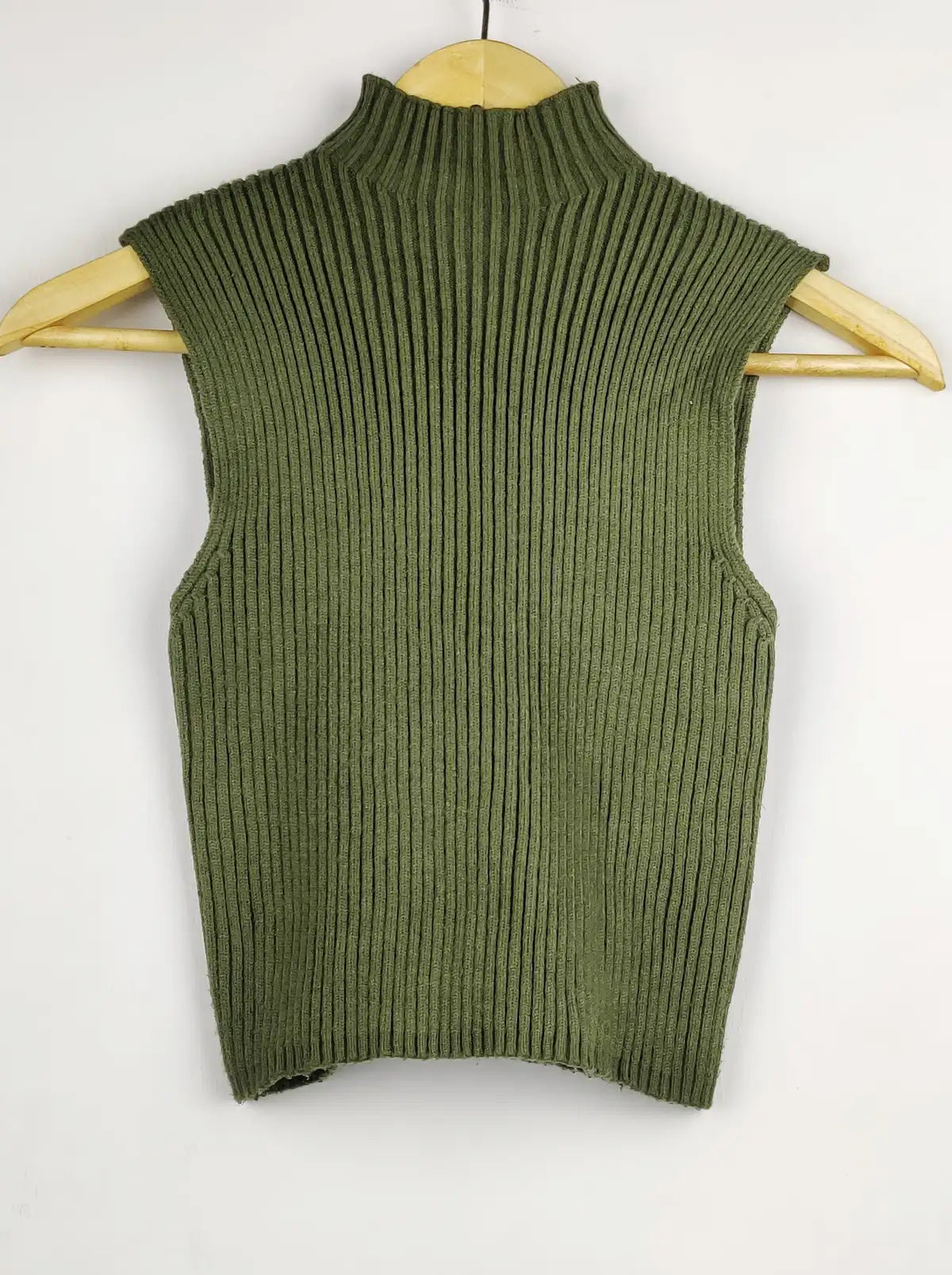 Buy online pre-used pre-loved 100% authentic & Original branded Zara (WCT-1376) available in Pakistan. Top international brands avilable.