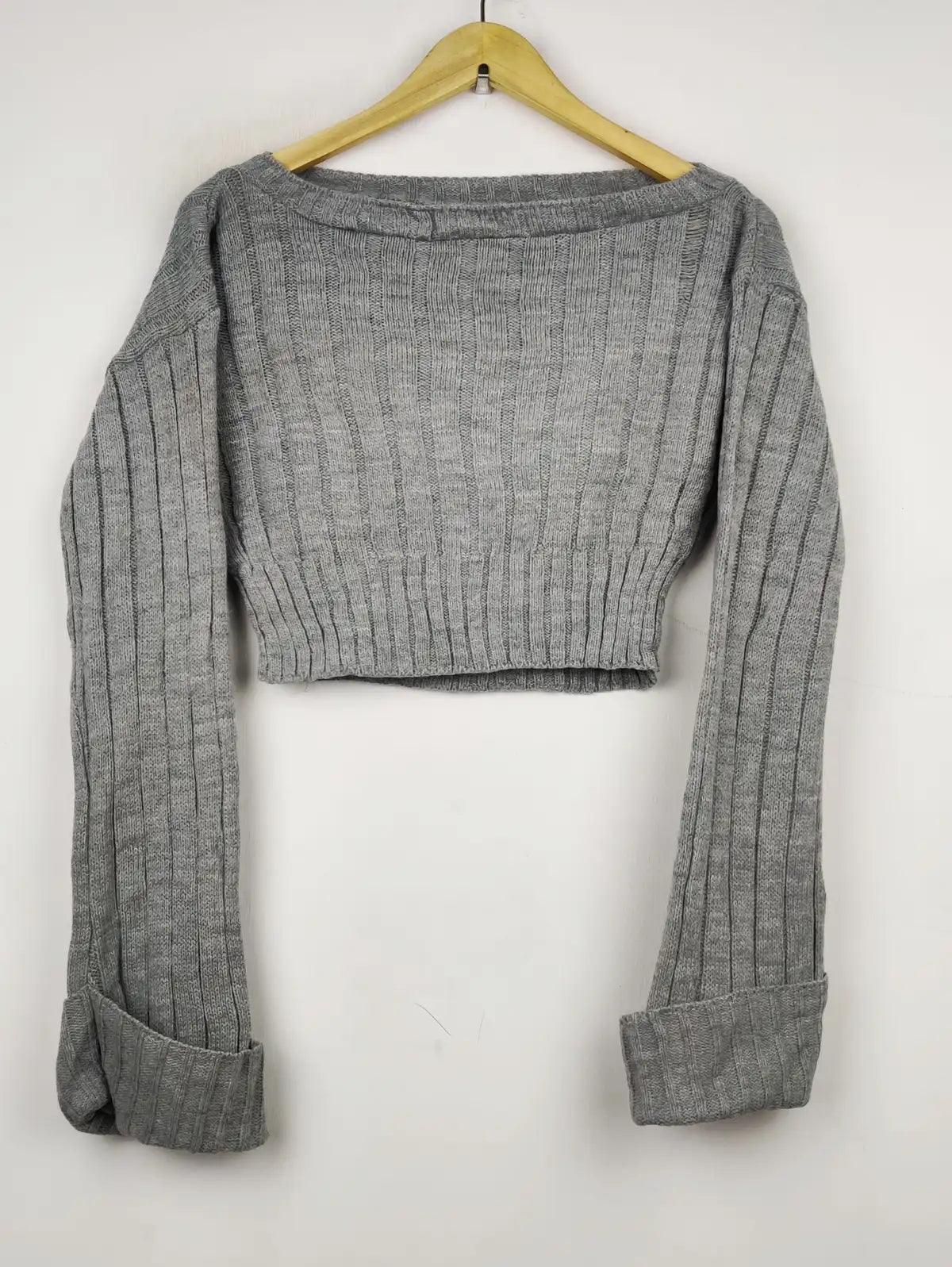 Buy online pre-used pre-loved 100% authentic & Original branded Unknown Brand (WCT-1421) available in Pakistan. Top international brands avilable.