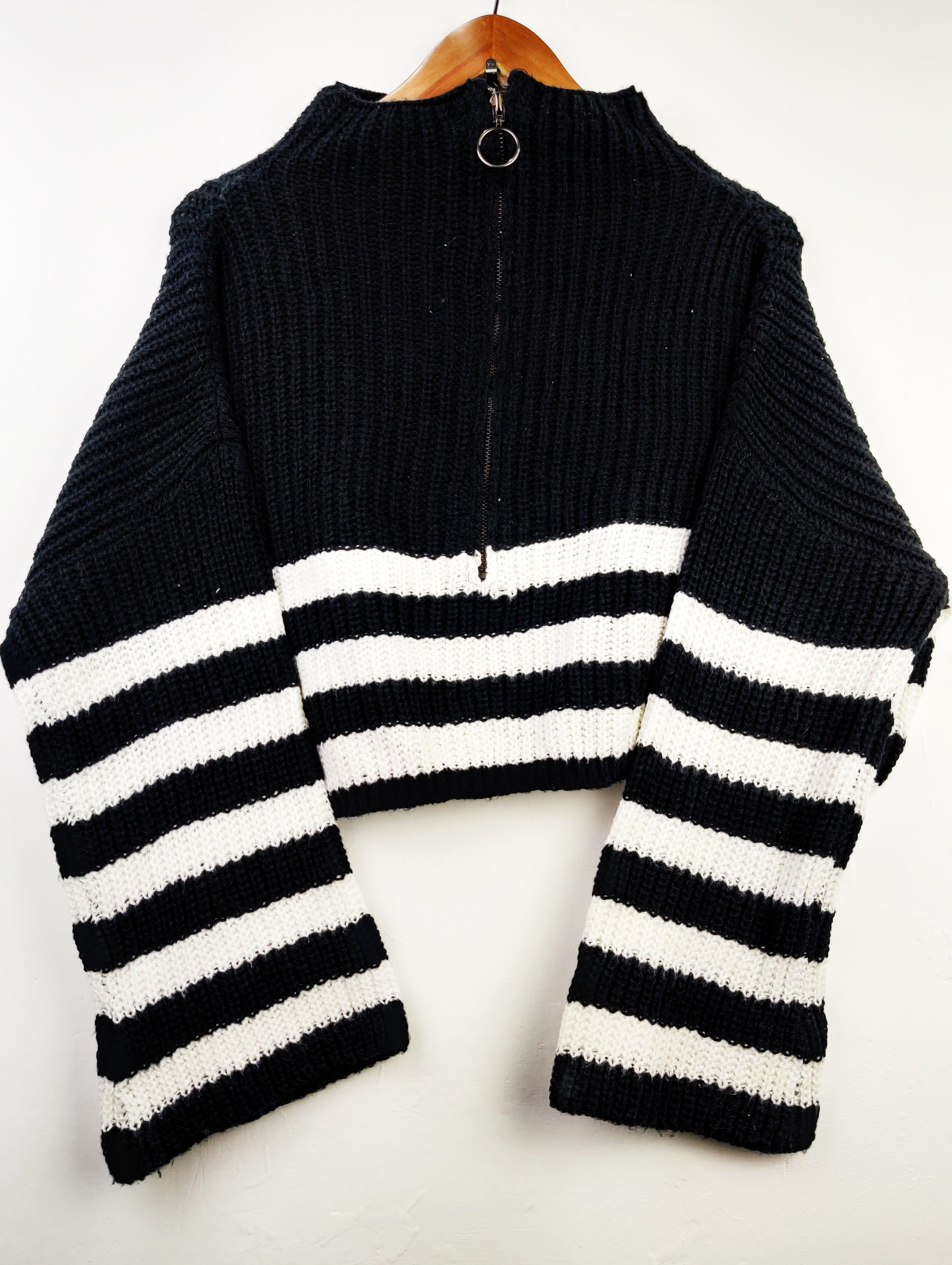 Buy online pre-used pre-loved 100% authentic & Original branded Shein (WCT-144) available in Pakistan. Top international brands avilable.