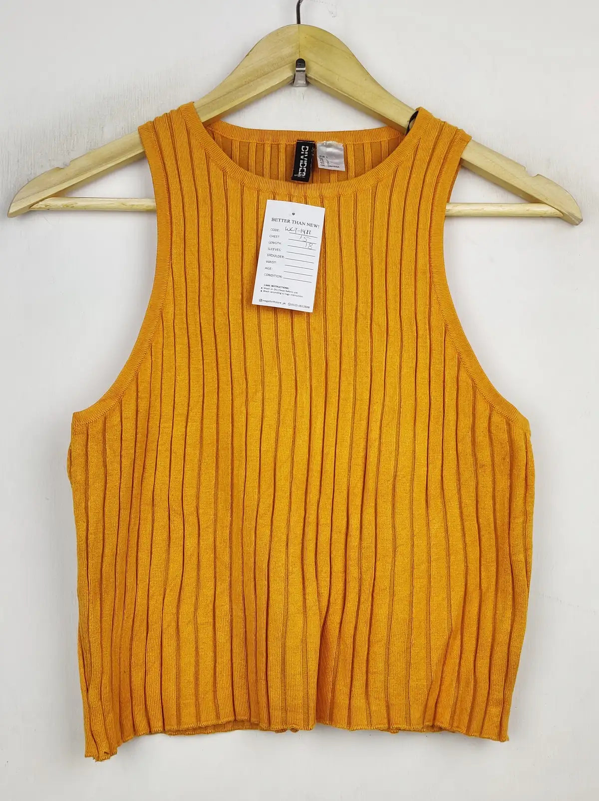 Buy online pre-used pre-loved 100% authentic & Original branded H&M (WCT-1488) available in Pakistan. Top international brands avilable.