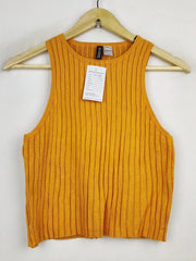 Buy online pre-used pre-loved 100% authentic & Original branded H&M (WCT-1488) available in Pakistan. Top international brands avilable.