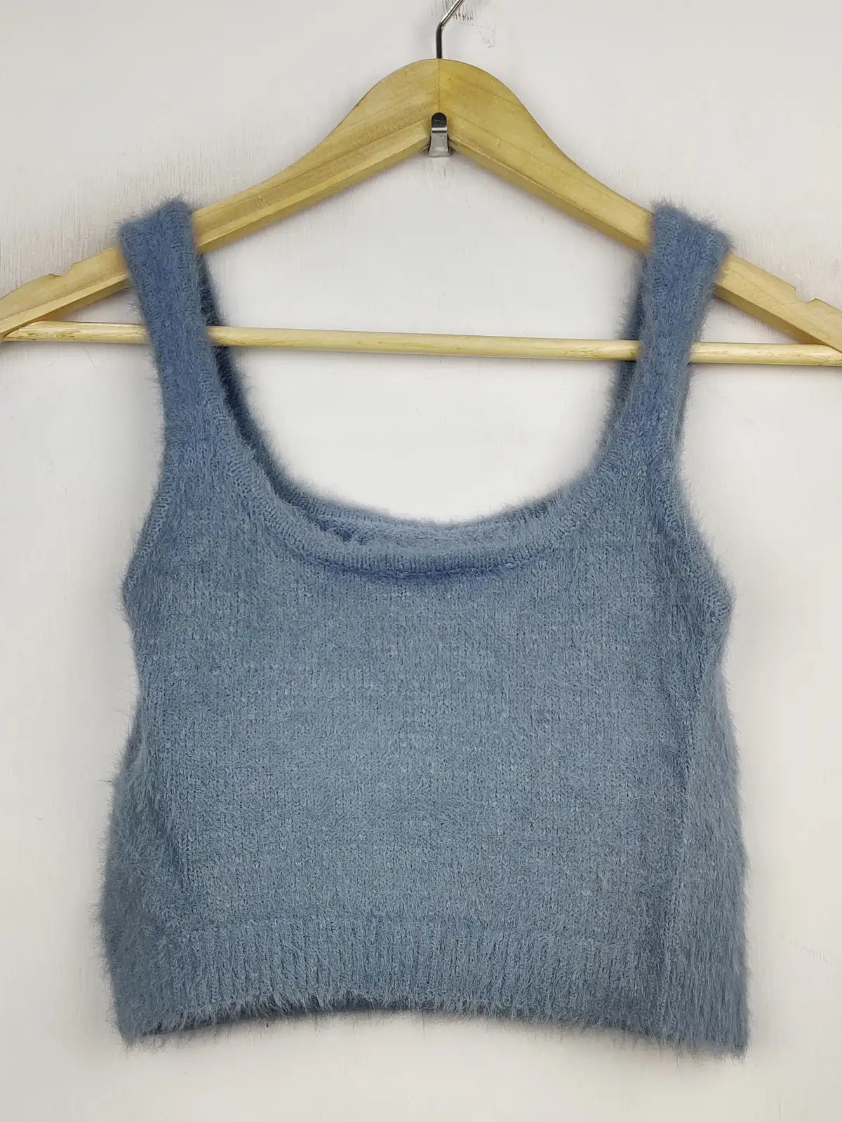 Buy online pre-used pre-loved 100% authentic & Original branded Stradivarious (WCT-1489) available in Pakistan. Top international brands avilable.