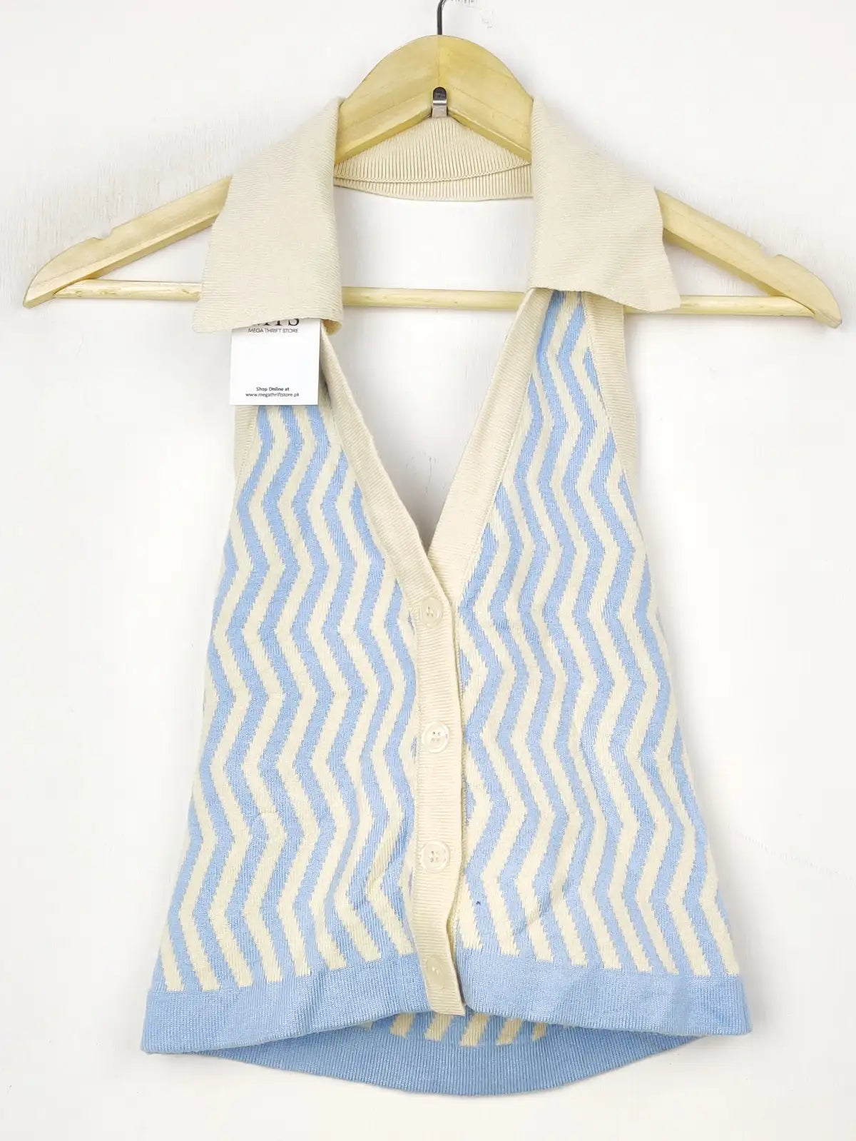 Buy online pre-used pre-loved 100% authentic & Original branded Unknown Brand (WCT-1526) available in Pakistan. Top international brands avilable.