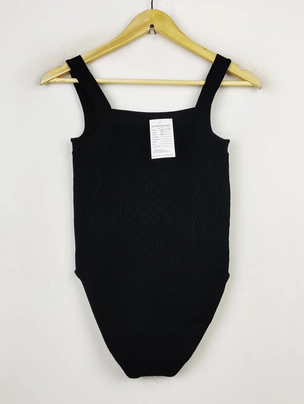 Buy online pre-used pre-loved 100% authentic & Original branded Wolford (WCT-1626) available in Pakistan. Top international brands avilable.