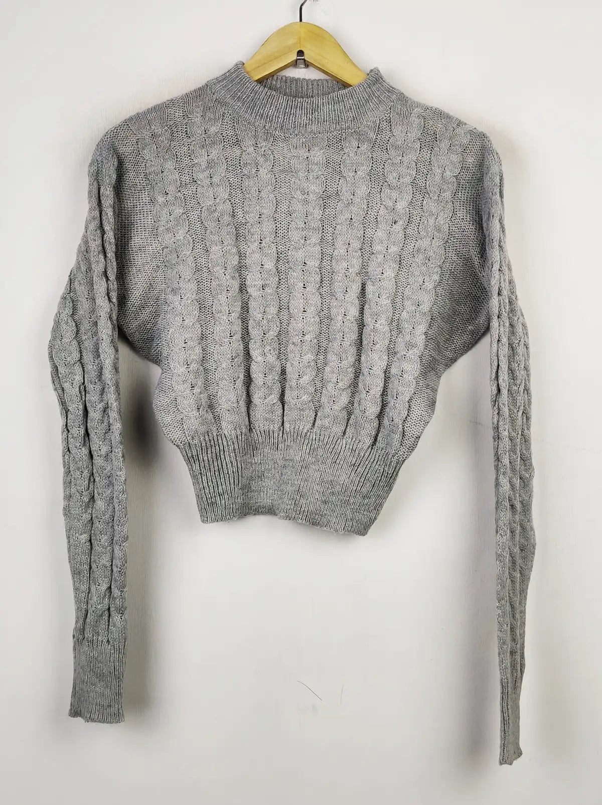 Buy online pre-used pre-loved 100% authentic & Original branded Nowrain (WCT-1659) available in Pakistan. Top international brands avilable.