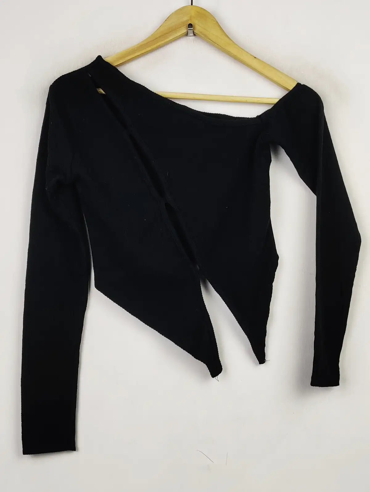 Buy online pre-used pre-loved 100% authentic & Original branded Prettylittlething (WCT-1671) available in Pakistan. Top international brands avilable.