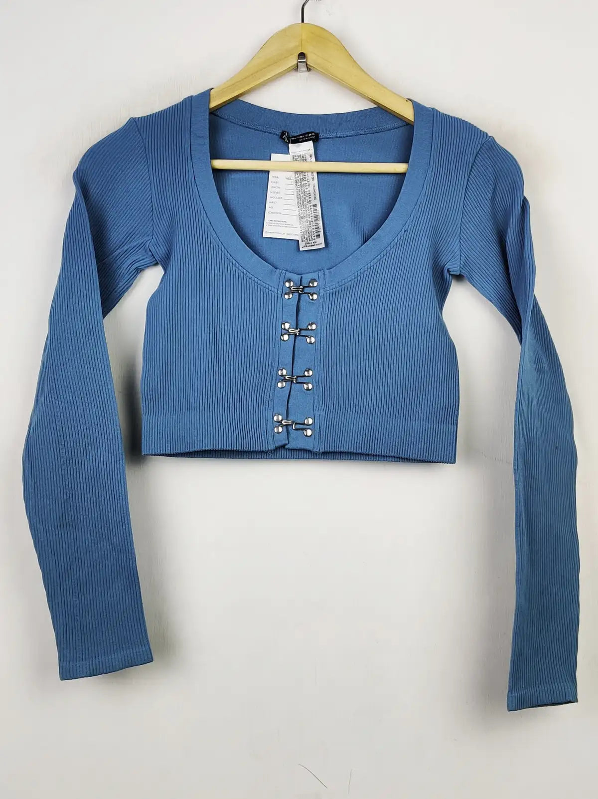 Buy online pre-used pre-loved 100% authentic & Original branded Zara (WCT-1689) available in Pakistan. Top international brands avilable.