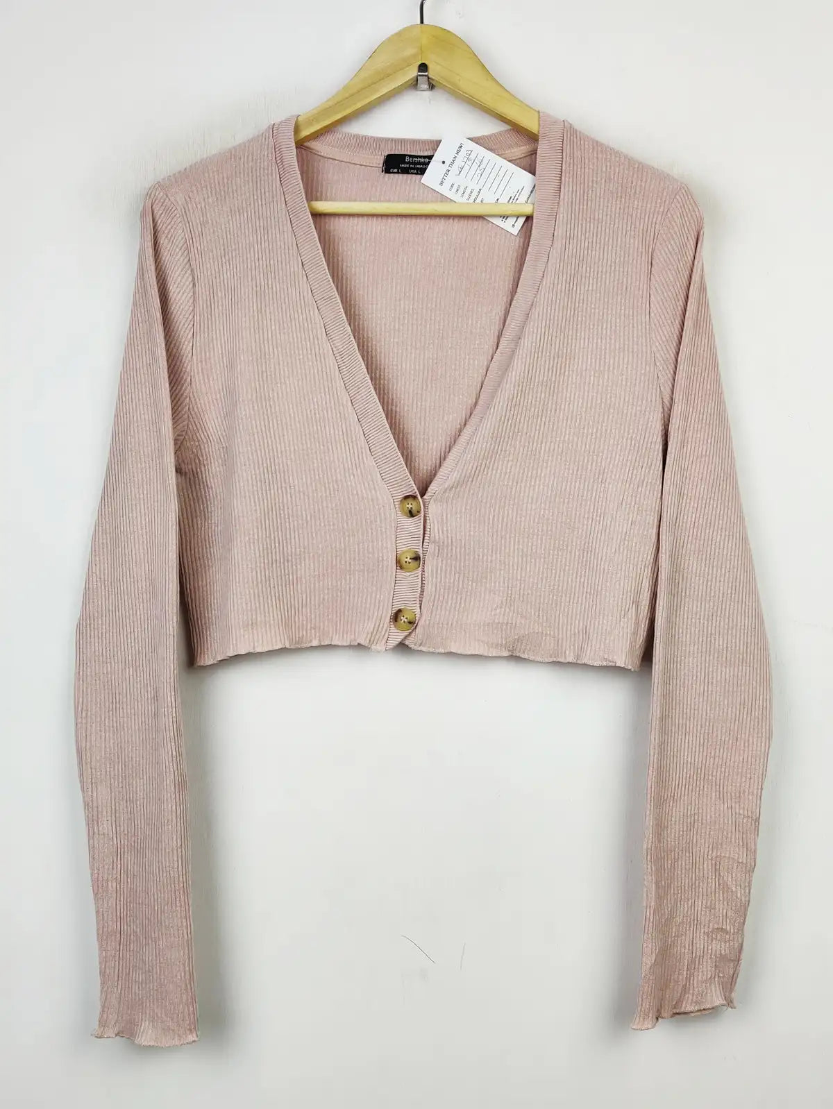 Buy online pre-used pre-loved 100% authentic & Original branded Bershka (WCT-1703) available in Pakistan. Top international brands avilable.