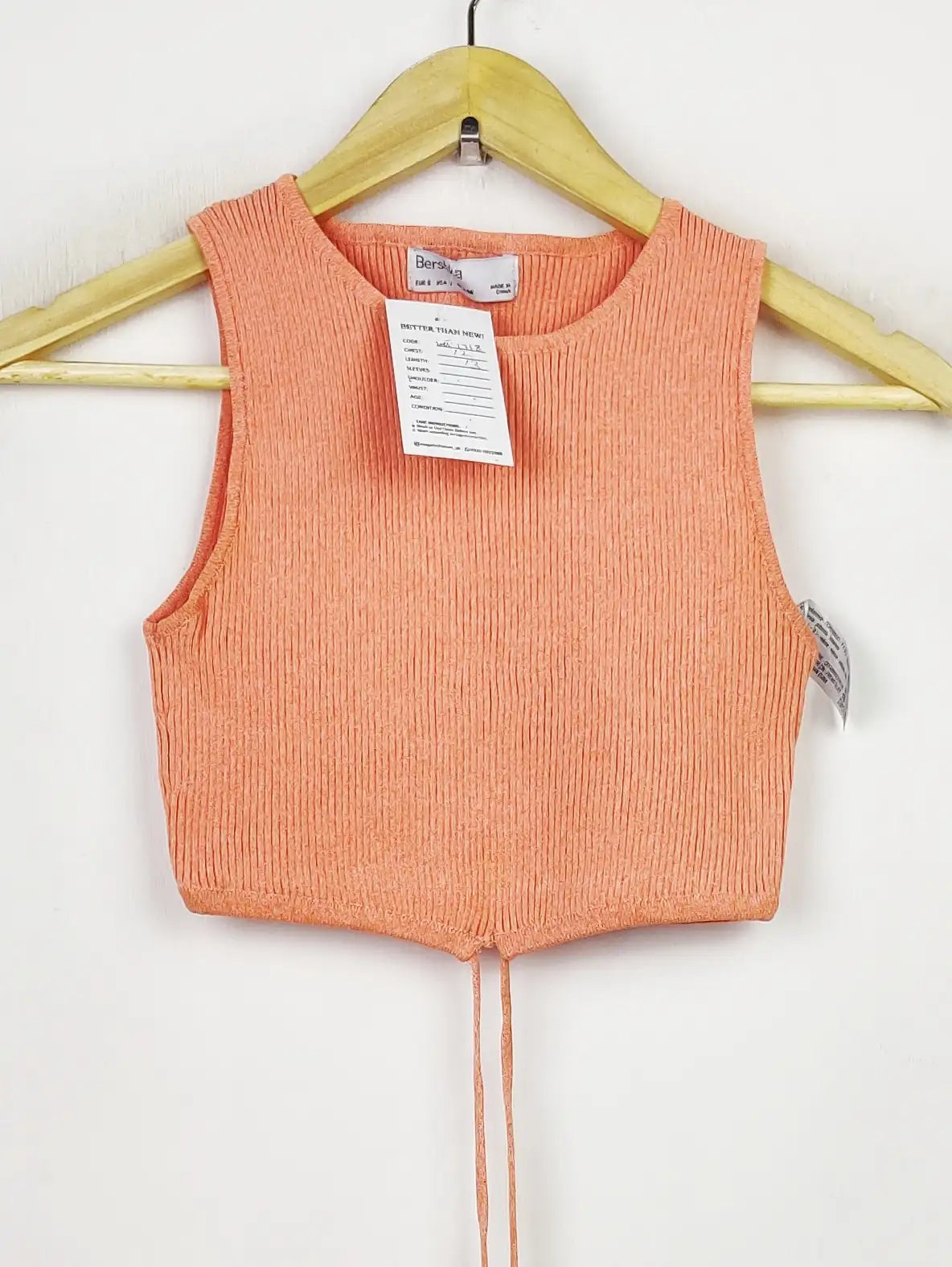 Buy online pre-used pre-loved 100% authentic & Original branded Bershka (WCT-1718) available in Pakistan. Top international brands avilable.