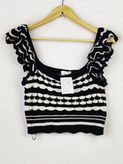 Buy online pre-used pre-loved 100% authentic & Original branded H&M (WCT-1719) available in Pakistan. Top international brands avilable.