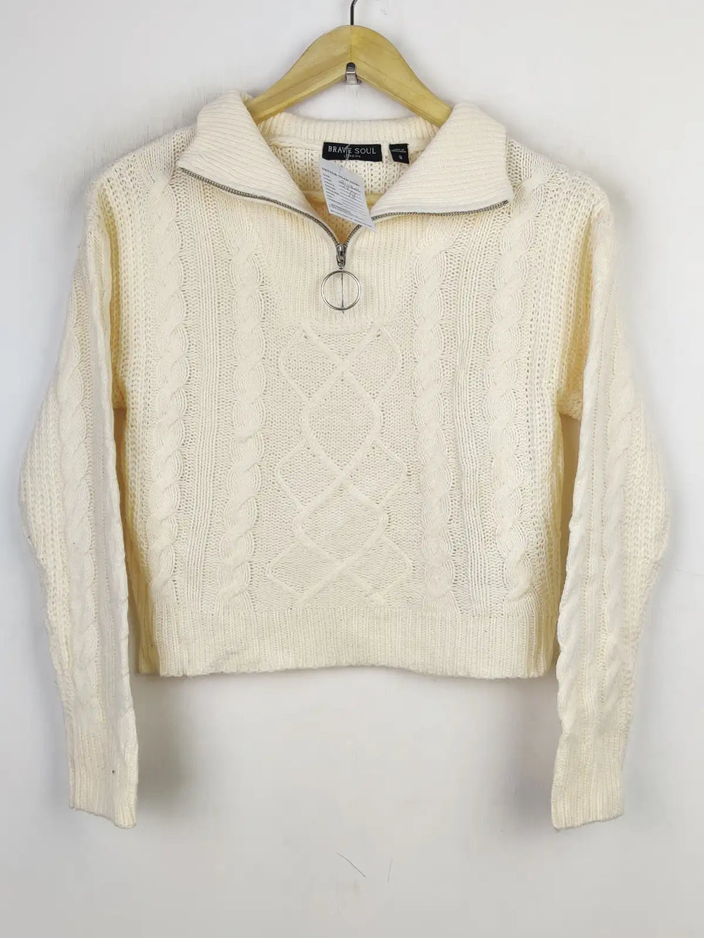 Buy online pre-used pre-loved 100% authentic & Original branded Brave Soul (WCT-1802) available in Pakistan. Top international brands avilable.