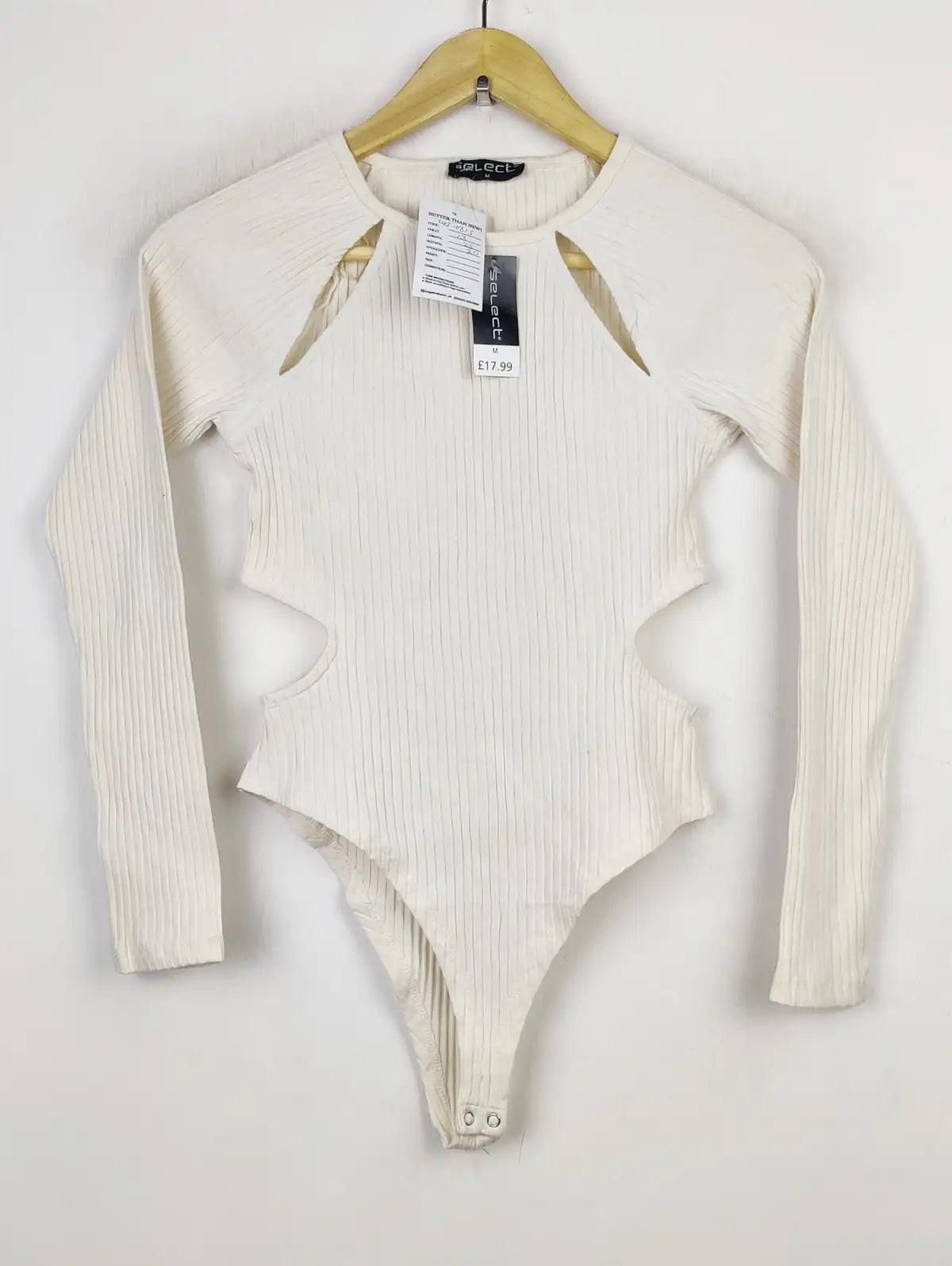 Buy online pre-used pre-loved 100% authentic & Original branded Select (WCT-1813) available in Pakistan. Top international brands avilable.