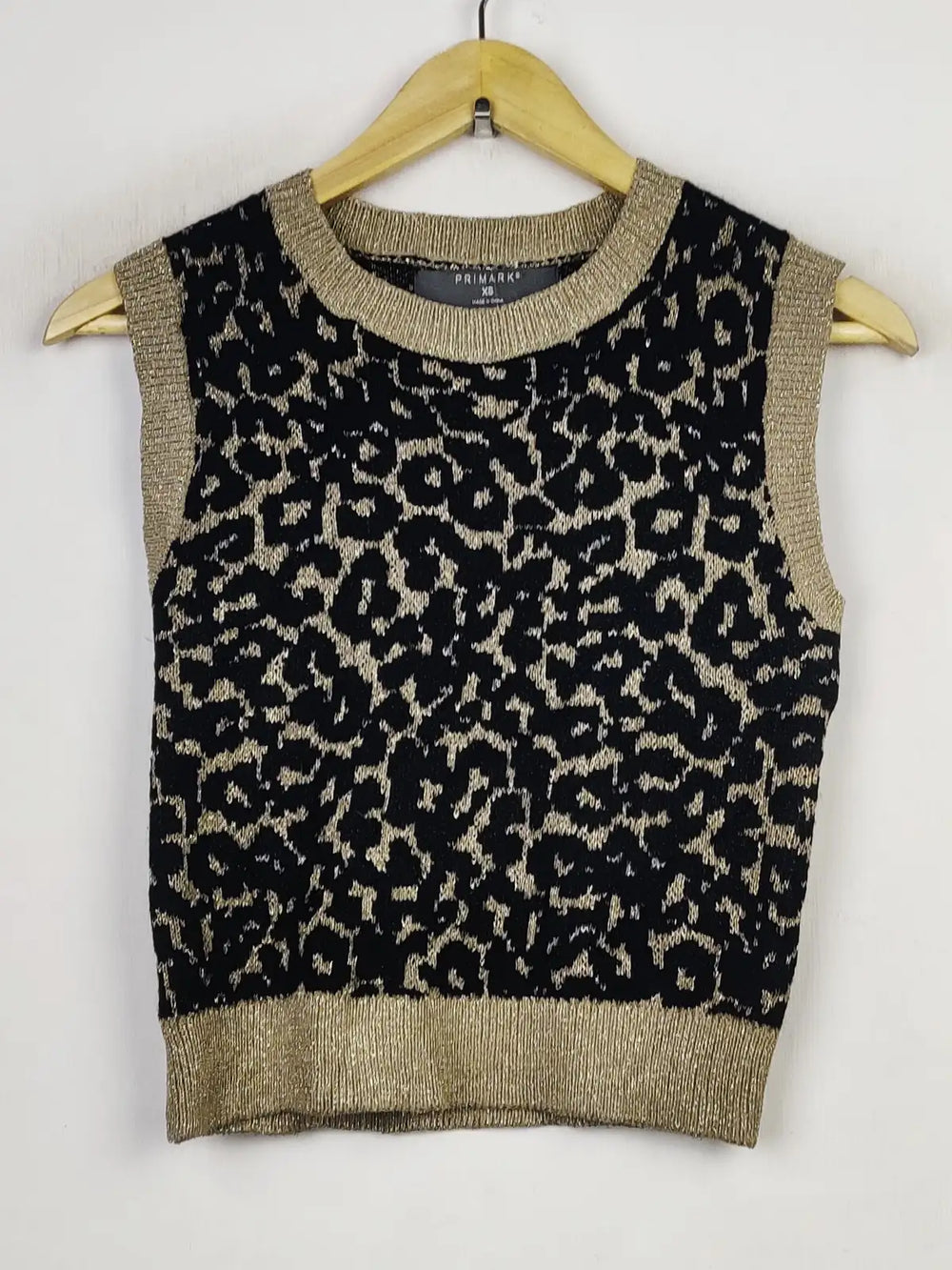 Buy online pre-used pre-loved 100% authentic & Original branded Primark (WCT-1844) available in Pakistan. Top international brands avilable.