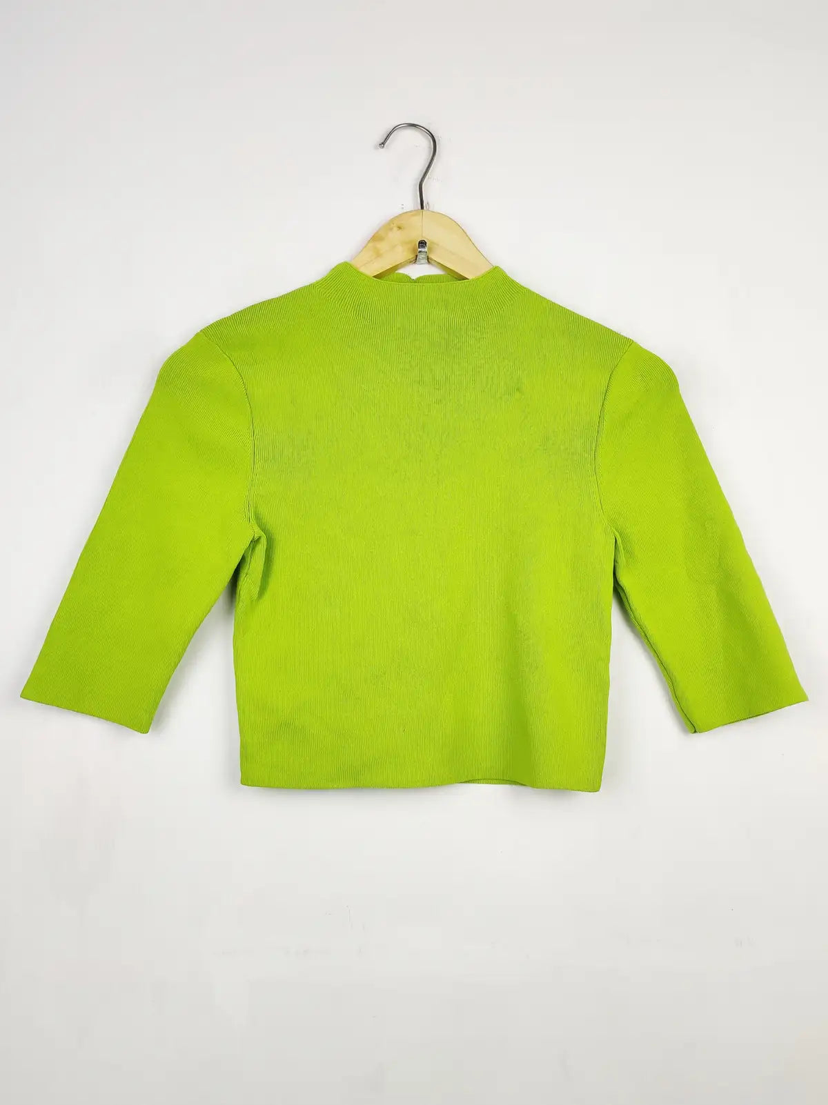 Buy online pre-used pre-loved 100% authentic & Original branded Zara (WCT-1854) available in Pakistan. Top international brands avilable.