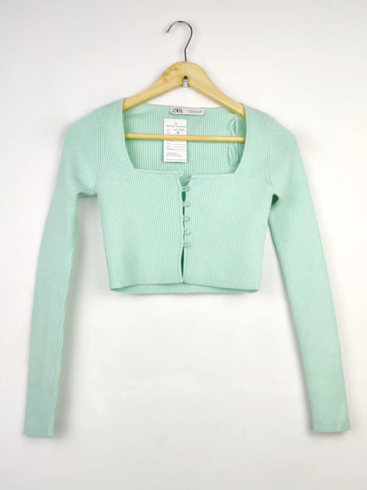 Buy online pre-used pre-loved 100% authentic & Original branded Zara (WCT-1899) available in Pakistan. Top international brands avilable.