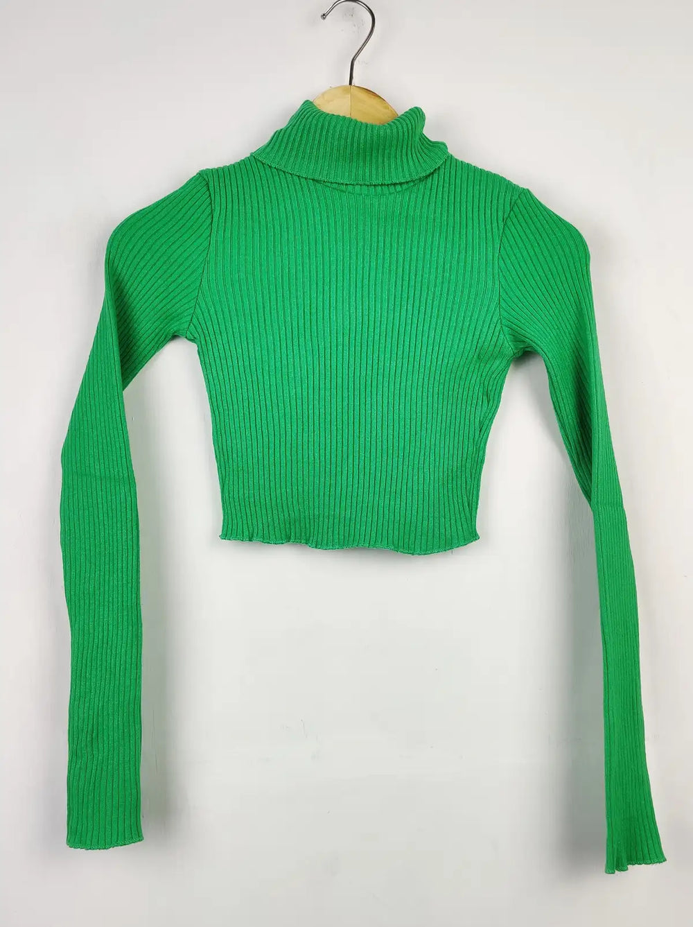 Buy online pre-used pre-loved 100% authentic & Original branded Bershka (WCT-1906) available in Pakistan. Top international brands avilable.