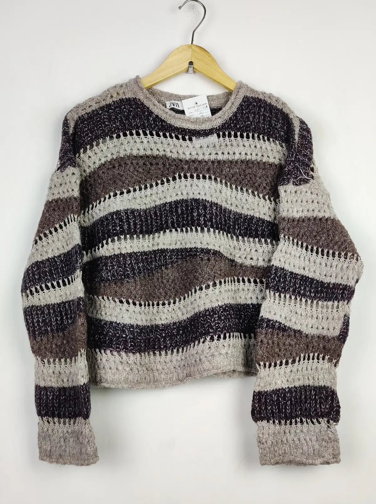 Buy online pre-used pre-loved 100% authentic & Original branded Zara (WCT-1921) available in Pakistan. Top international brands avilable.