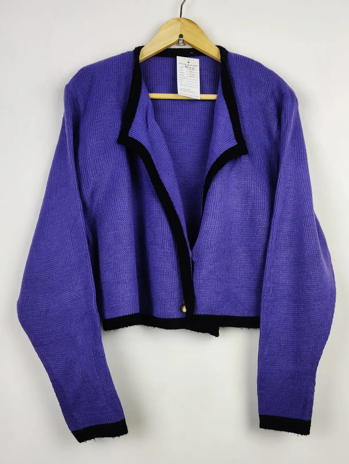 Buy online pre-used pre-loved 100% authentic & Original branded Unknown Brand (WCT-1925) available in Pakistan. Top international brands avilable.