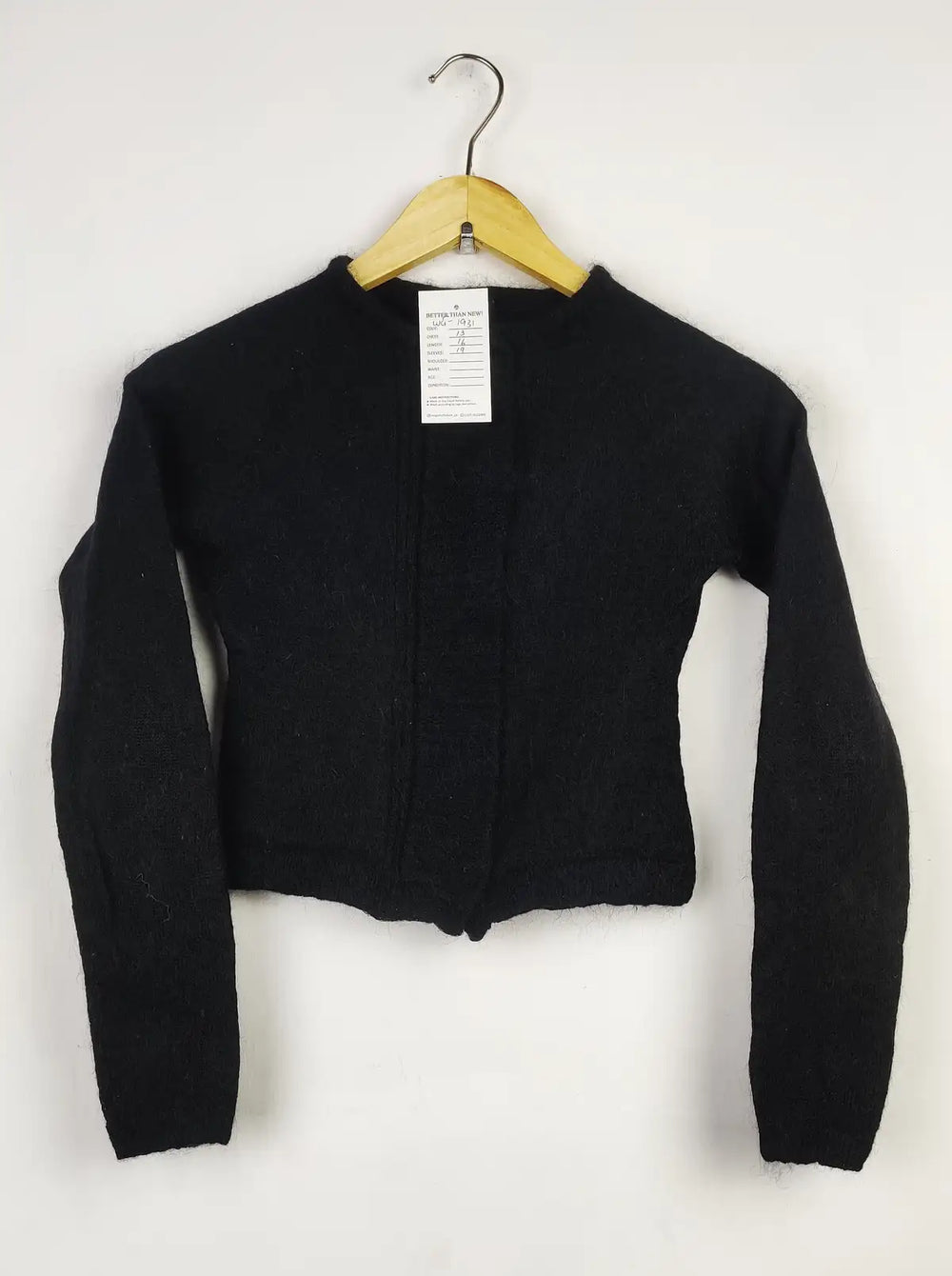 Buy online pre-used pre-loved 100% authentic & Original branded Levis (WCT-1931) available in Pakistan. Top international brands avilable.