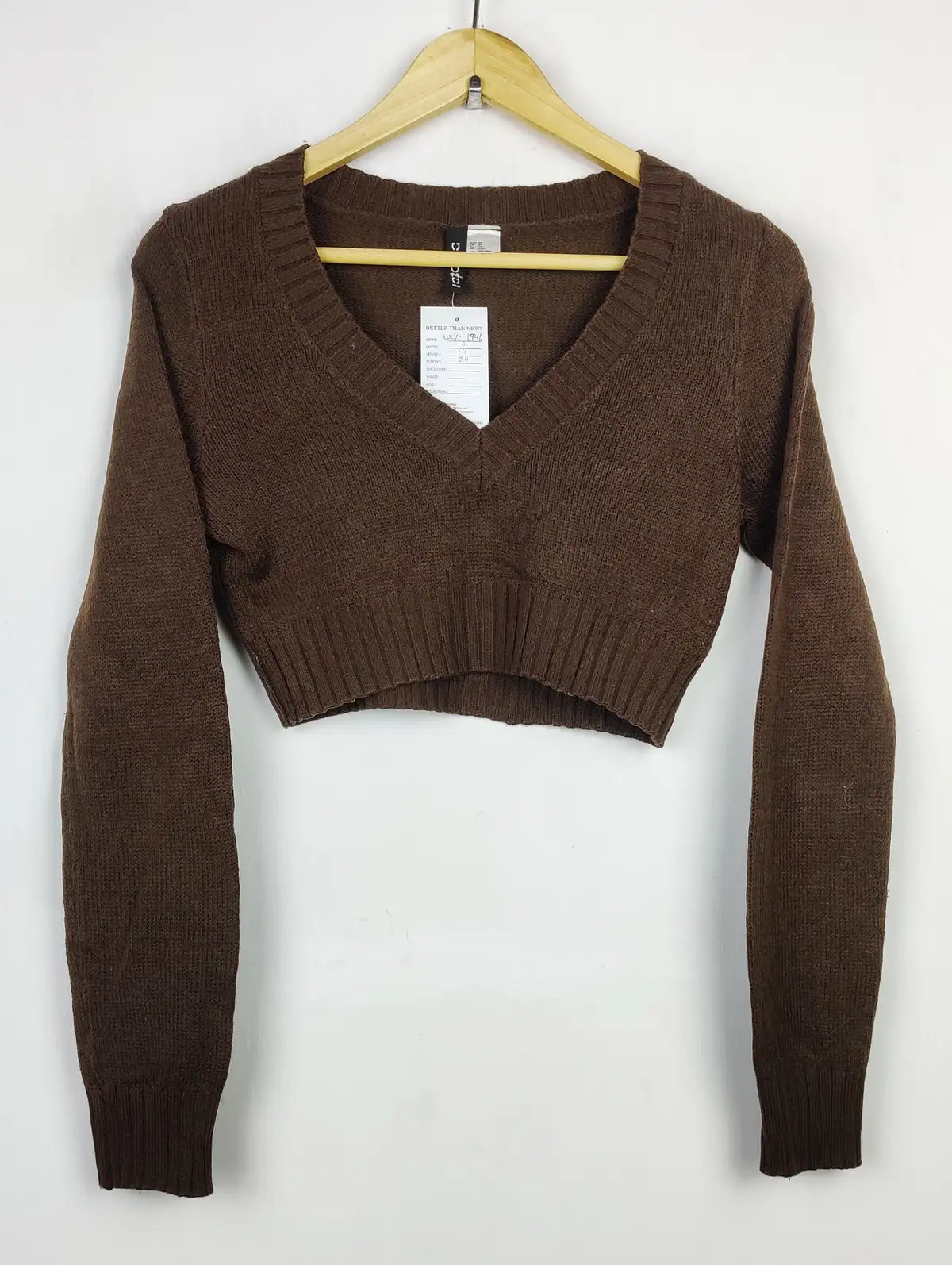 Buy online pre-used pre-loved 100% authentic & Original branded H&M (WCT-1946) available in Pakistan. Top international brands avilable.