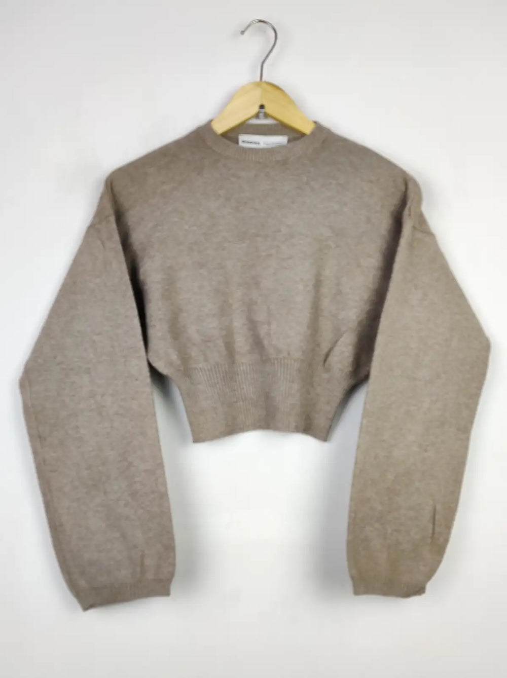 Buy online pre-used pre-loved 100% authentic & Original branded Bershka (WCT-1950) available in Pakistan. Top international brands avilable.