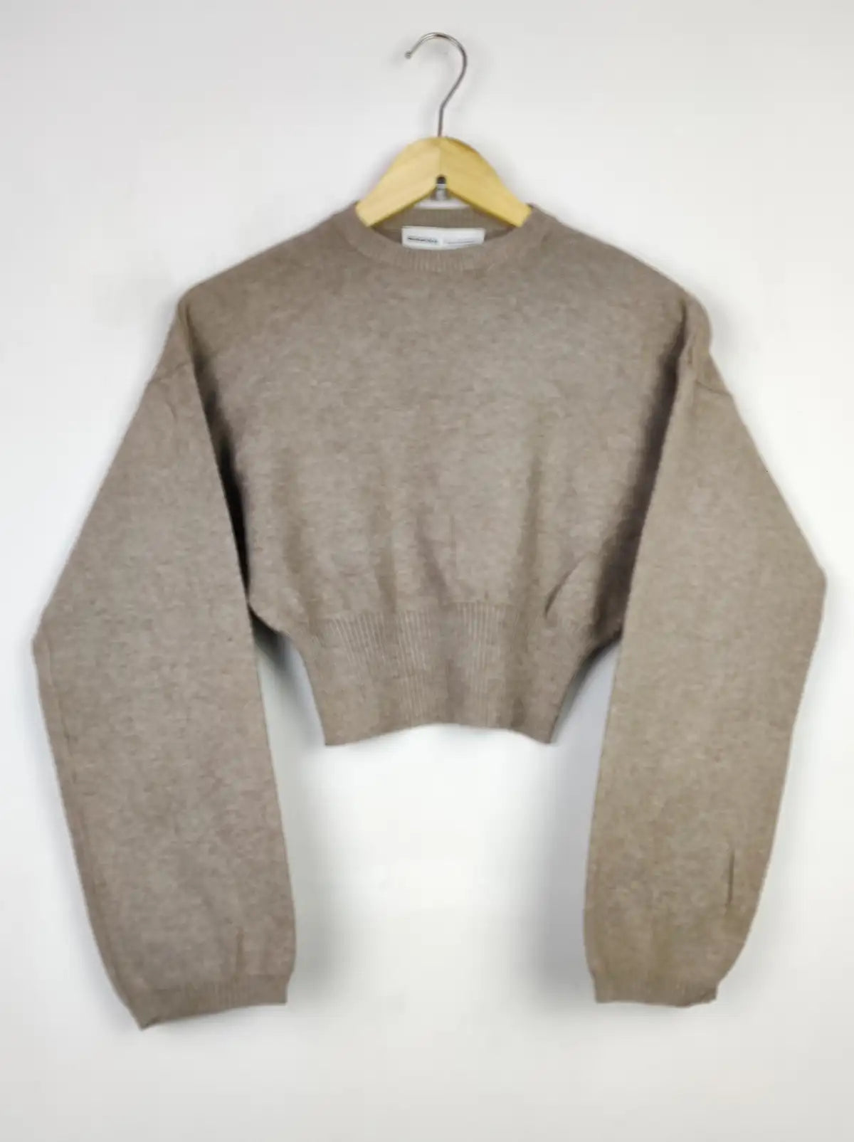 Buy online pre-used pre-loved 100% authentic & Original branded Bershka (WCT-1950) available in Pakistan. Top international brands avilable.