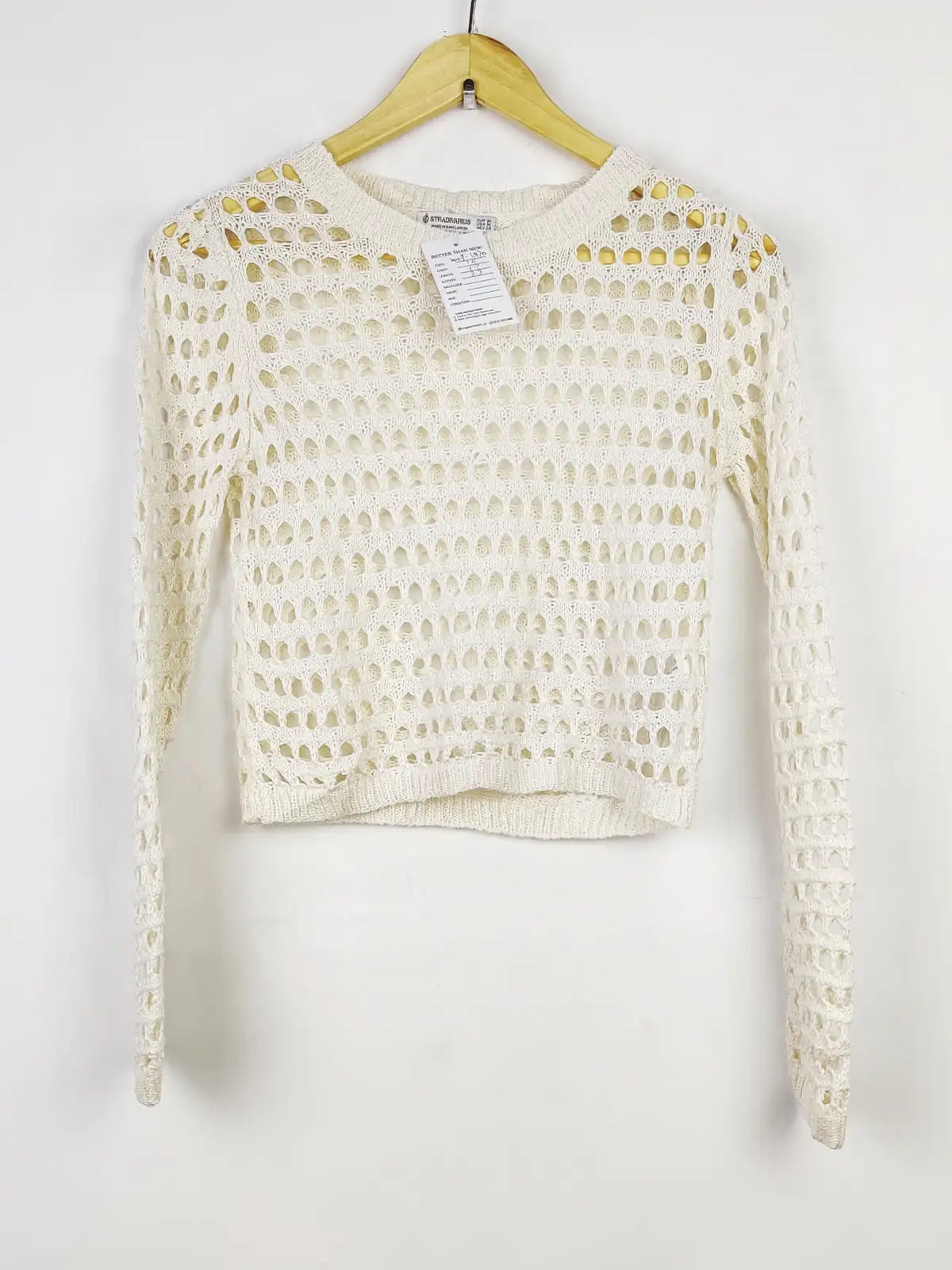 Buy online pre-used pre-loved 100% authentic & Original branded Stradivarius (WCT-1970) available in Pakistan. Top international brands avilable.