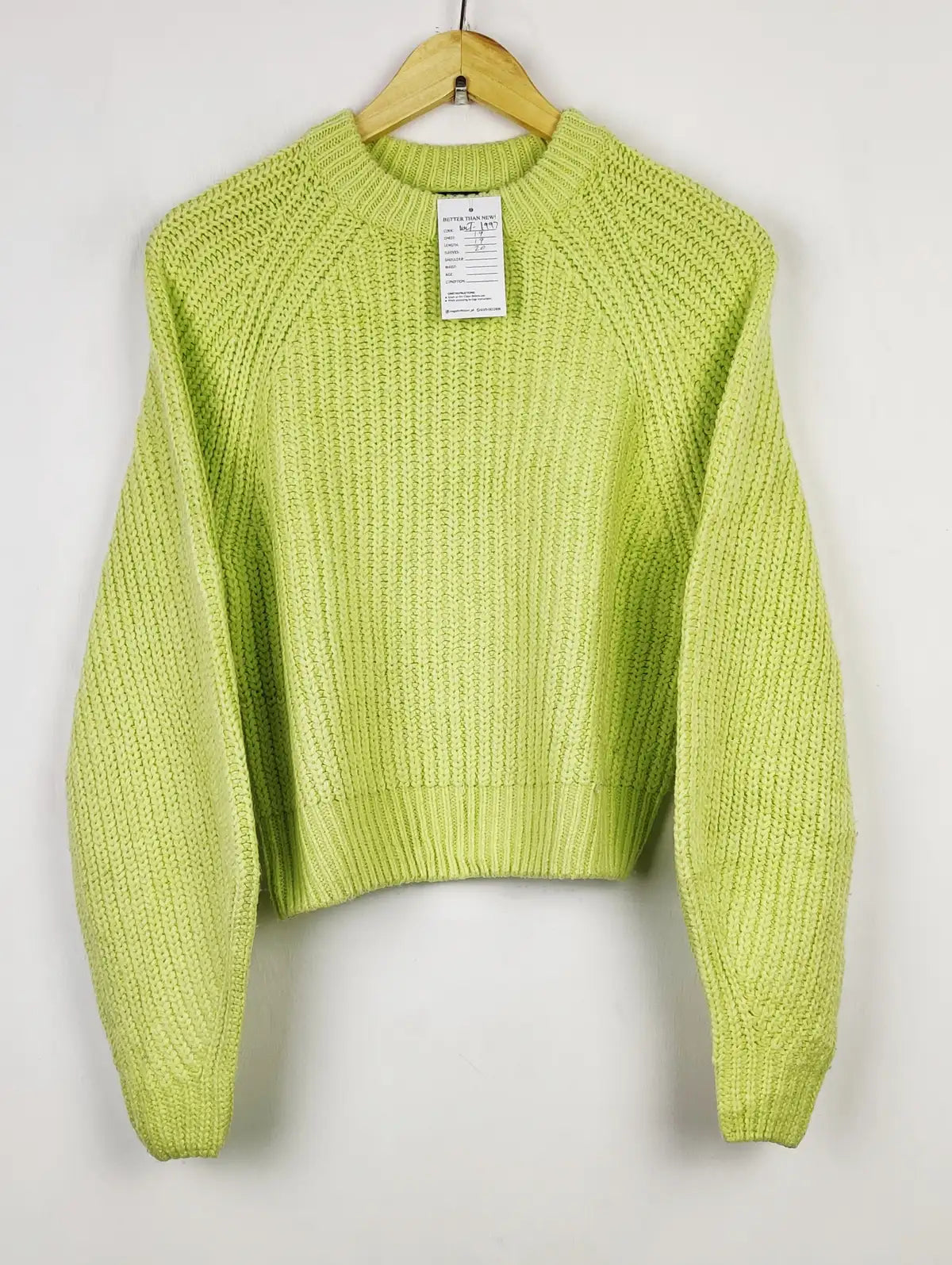 Buy online pre-used pre-loved 100% authentic & Original branded Bershka (WCT-1997) available in Pakistan. Top international brands avilable.