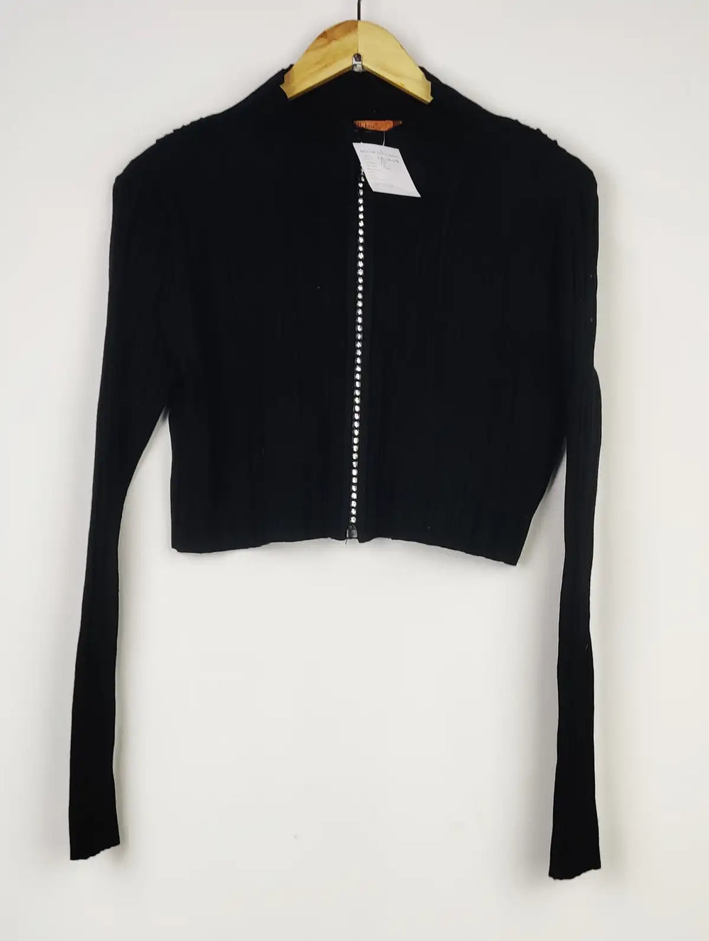 Buy online pre-used pre-loved 100% authentic & Original branded Belldini (WCT-2018) available in Pakistan. Top international brands avilable.