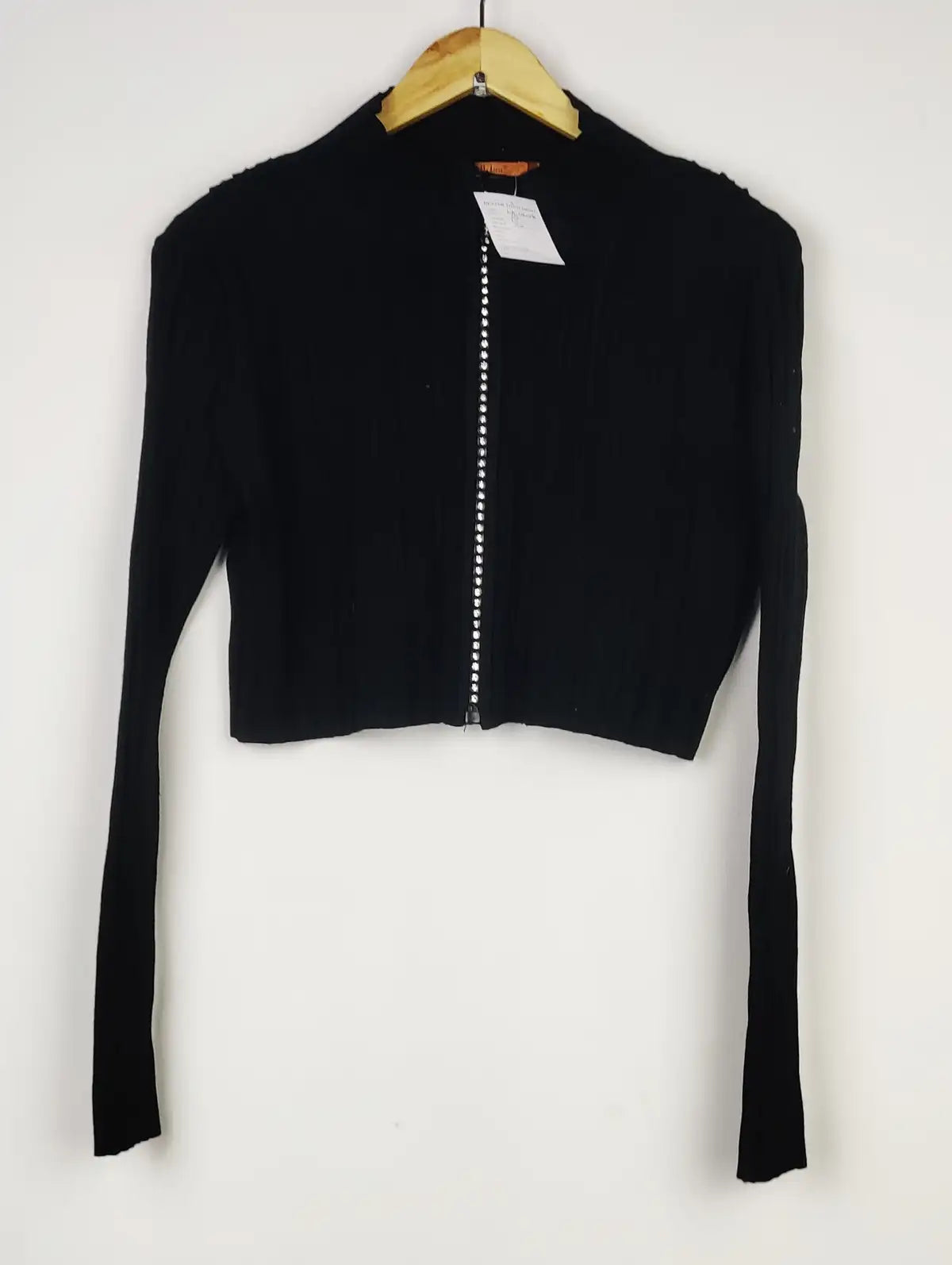 Buy online pre-used pre-loved 100% authentic & Original branded Belldini (WCT-2018) available in Pakistan. Top international brands avilable.