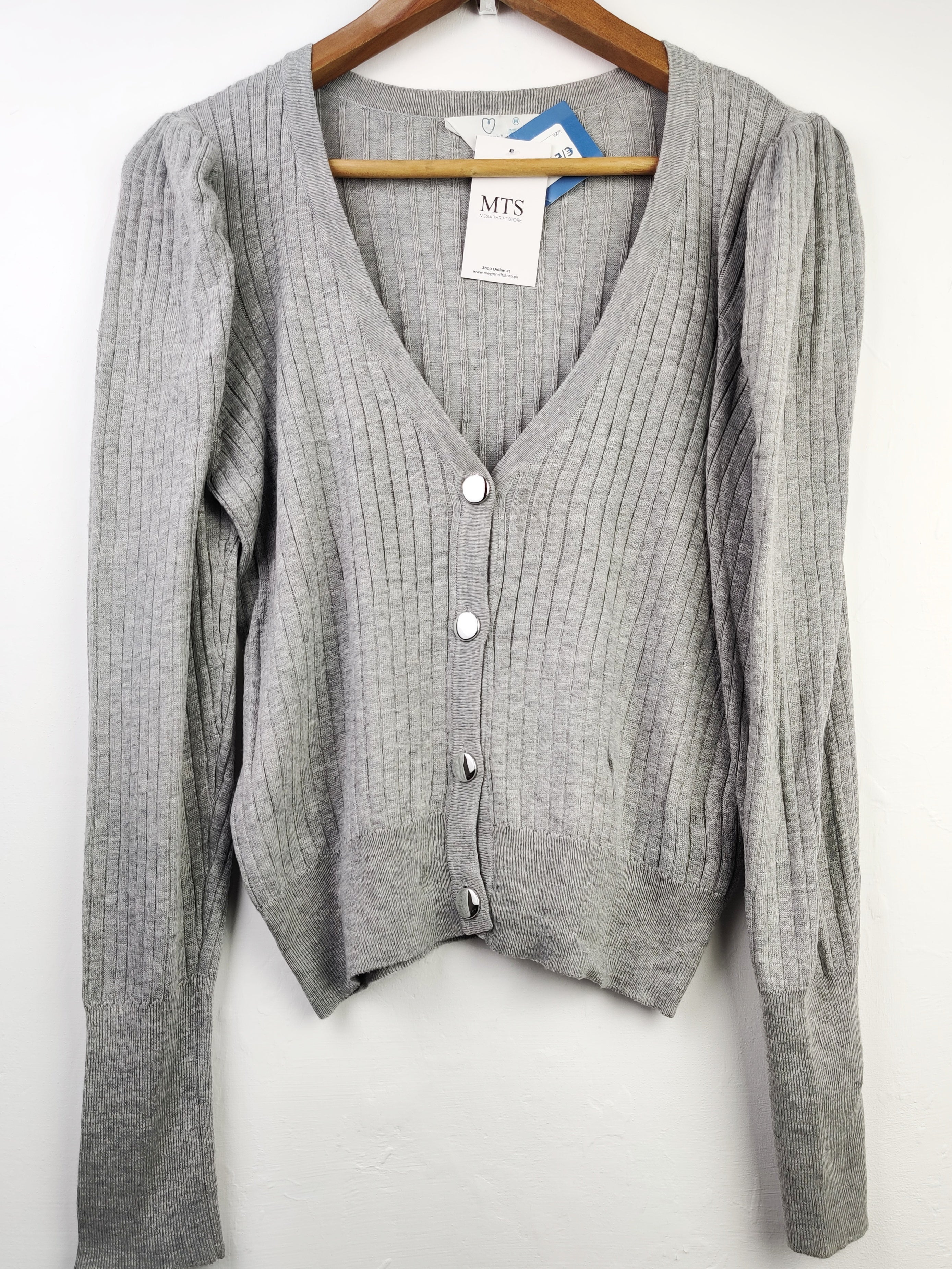 Buy online pre-used pre-loved 100% authentic & Original branded Primark (WCT-214) available in Pakistan. Top international brands avilable.