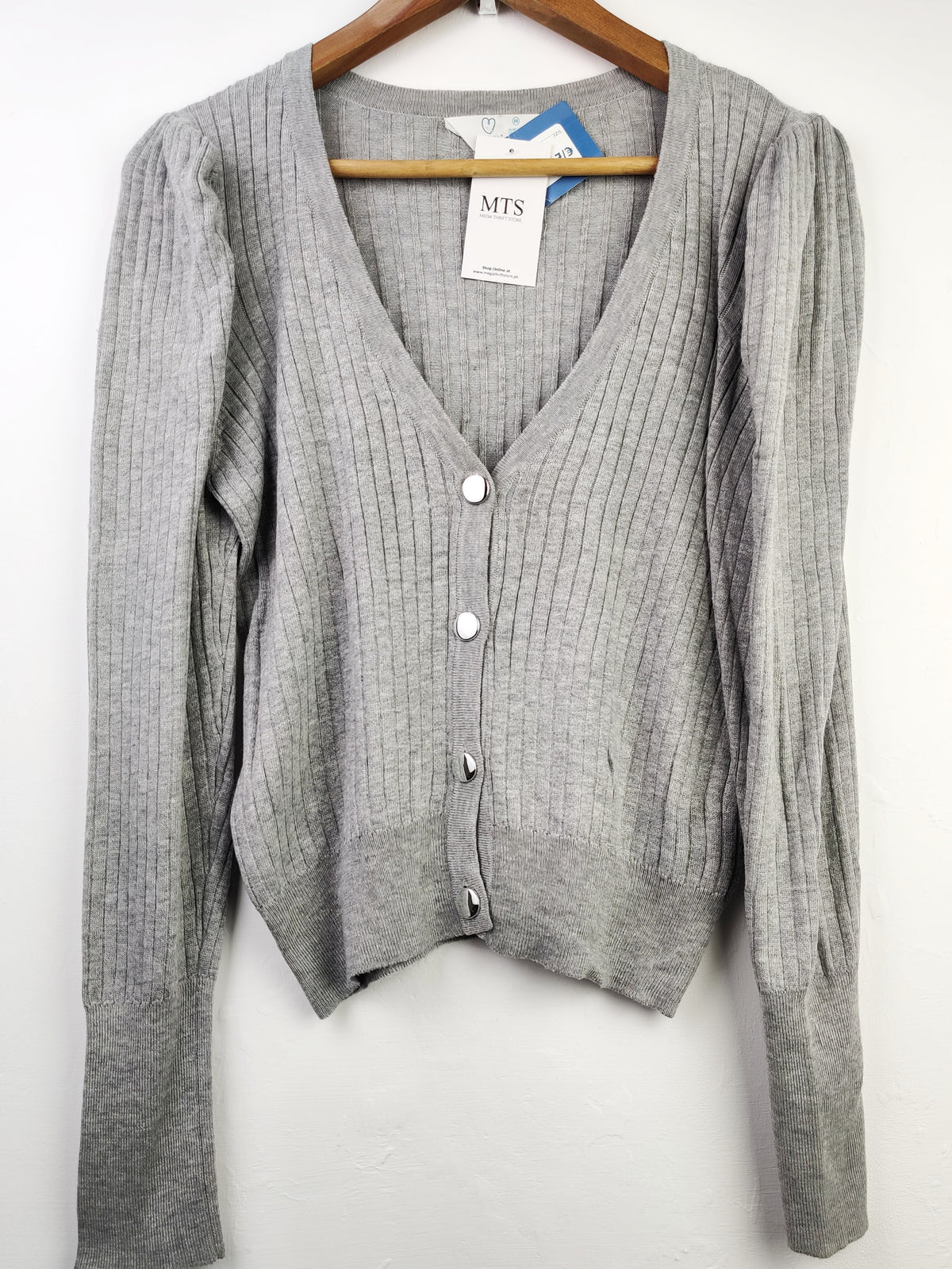 Buy online pre-used pre-loved 100% authentic & Original branded Primark (WCT-214) available in Pakistan. Top international brands avilable.