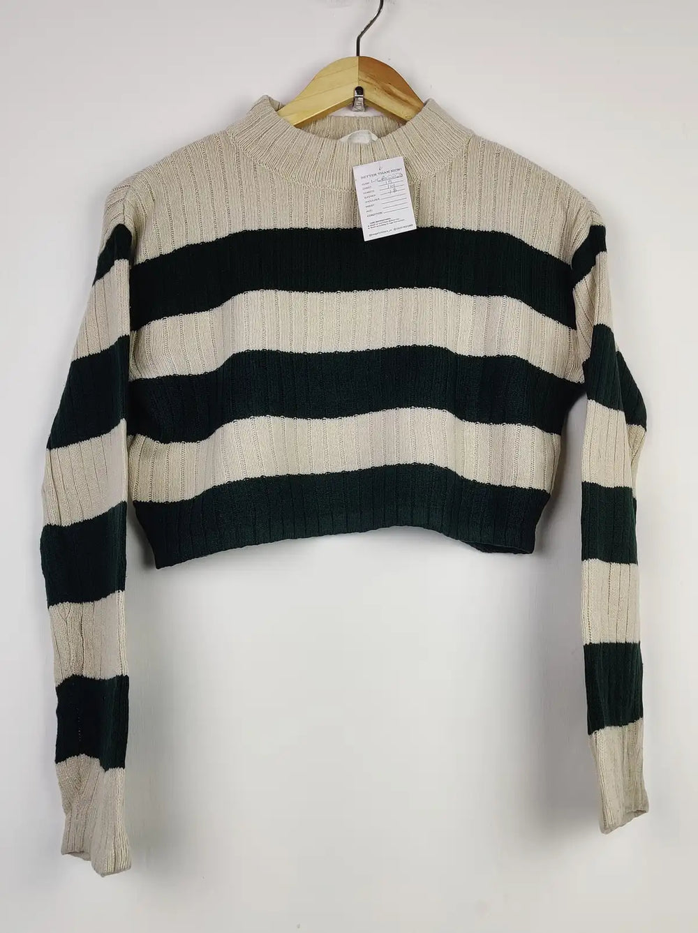 Buy online pre-used pre-loved 100% authentic & Original branded H&M (WCT-2228) available in Pakistan. Top international brands avilable.