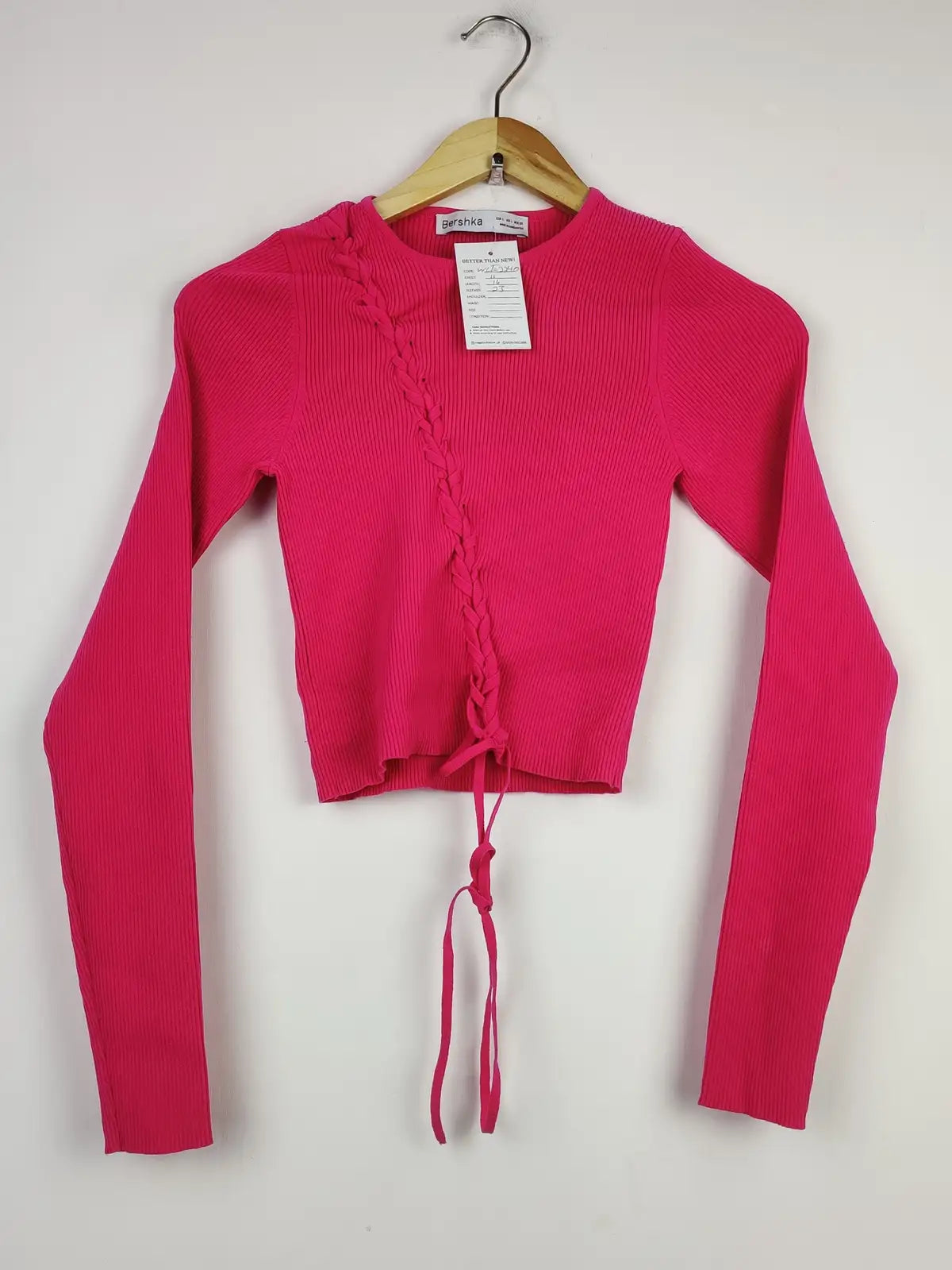Buy online pre-used pre-loved 100% authentic & Original branded Bershka (WCT-2240) available in Pakistan. Top international brands avilable.