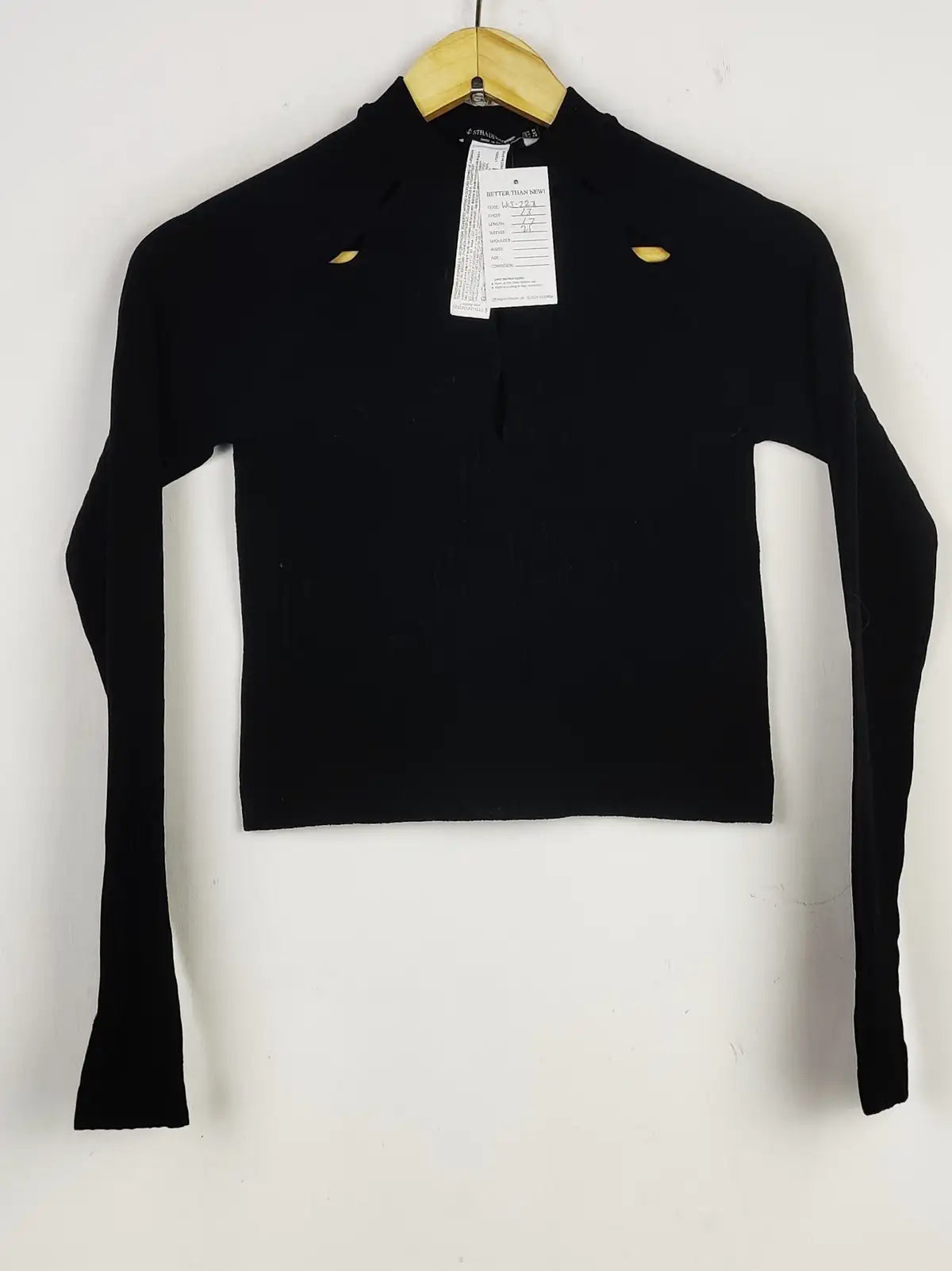 Buy online pre-used pre-loved 100% authentic & Original branded Stradivarius (WCT-2271) available in Pakistan. Top international brands avilable.