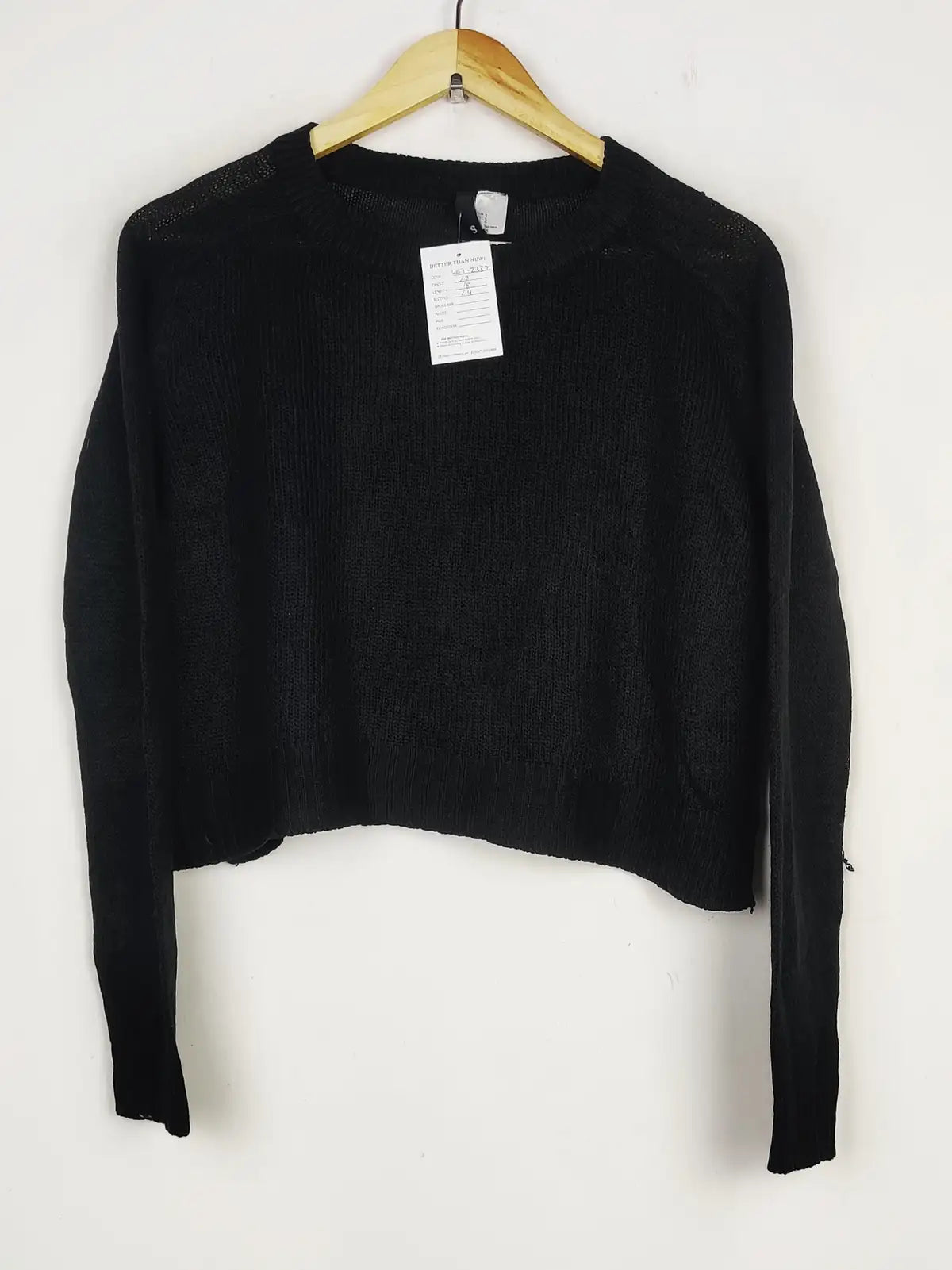Buy online pre-used pre-loved 100% authentic & Original branded H&M (WCT-2332) available in Pakistan. Top international brands avilable.