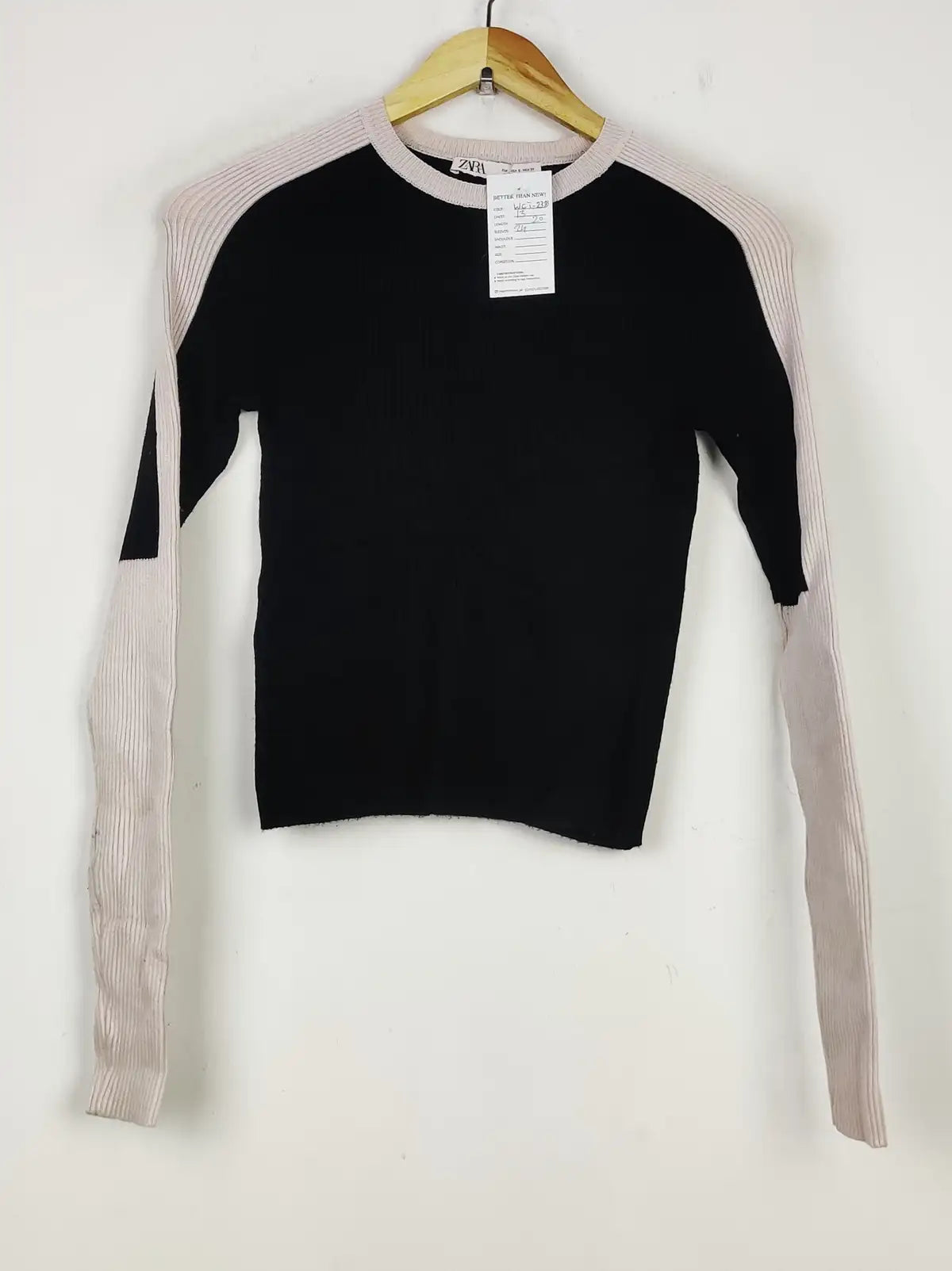 Buy online pre-used pre-loved 100% authentic & Original branded Zara (WCT-2381) available in Pakistan. Top international brands avilable.