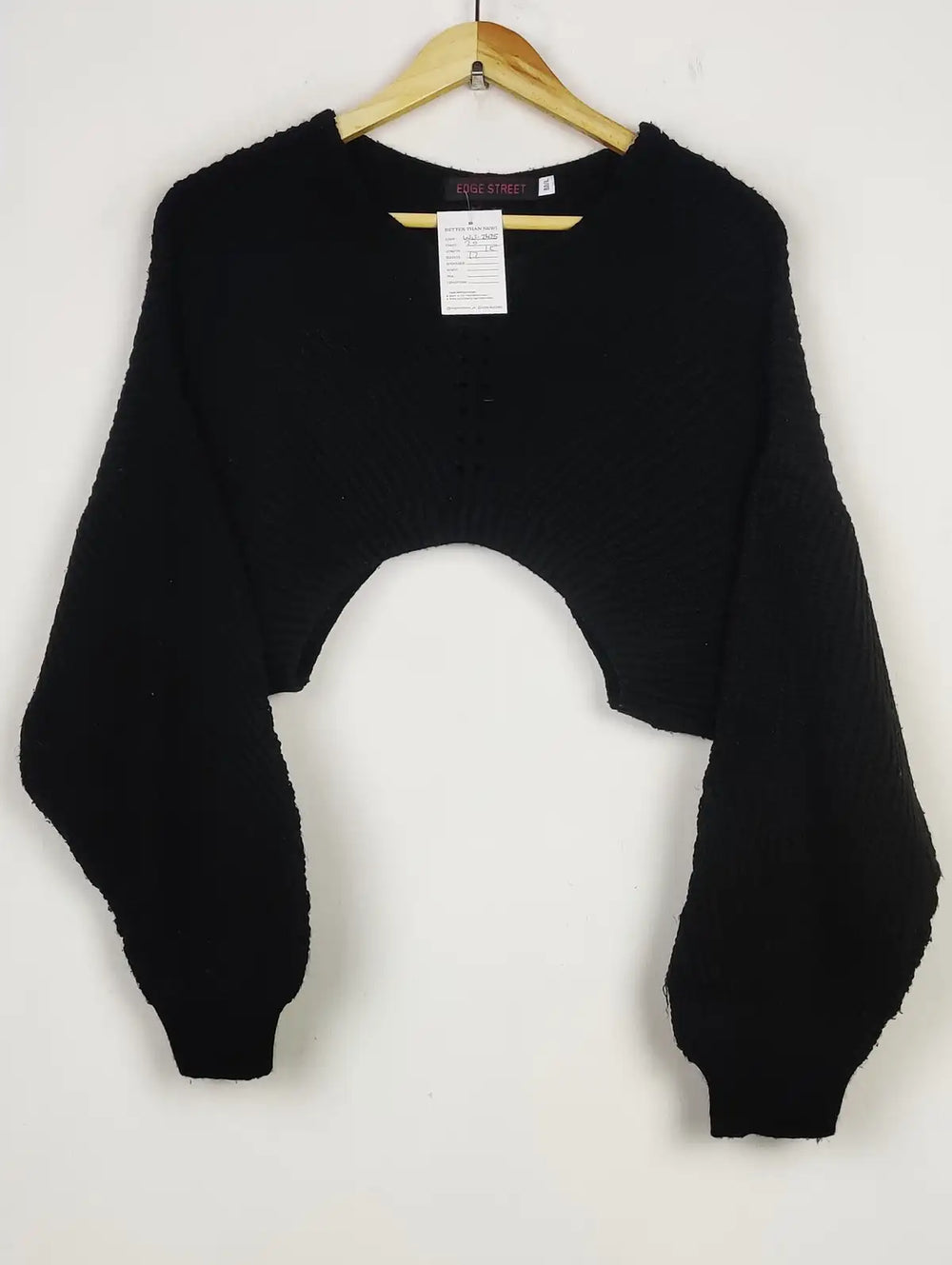 Buy online pre-used pre-loved 100% authentic & Original branded Edge Street (WCT-2425) available in Pakistan. Top international brands avilable.