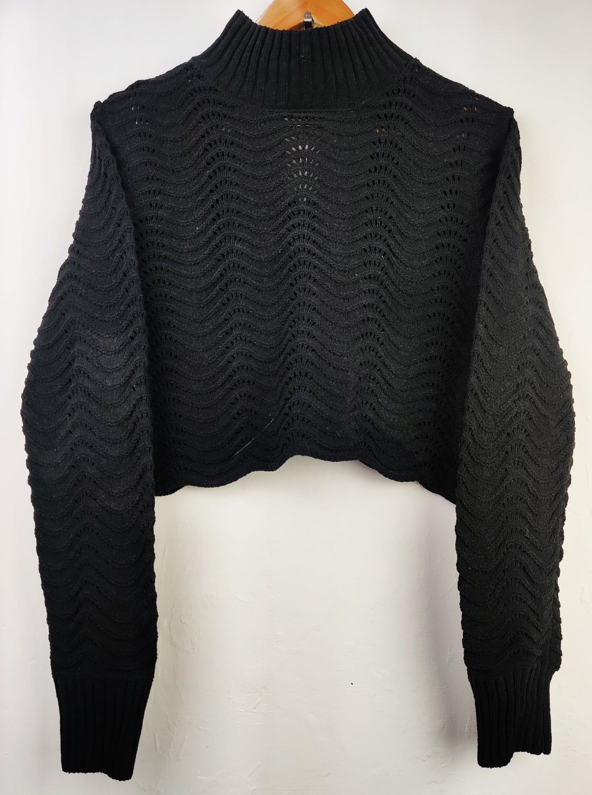 Buy online pre-used pre-loved 100% authentic & Original branded Zara (WCT-257) available in Pakistan. Top international brands avilable.