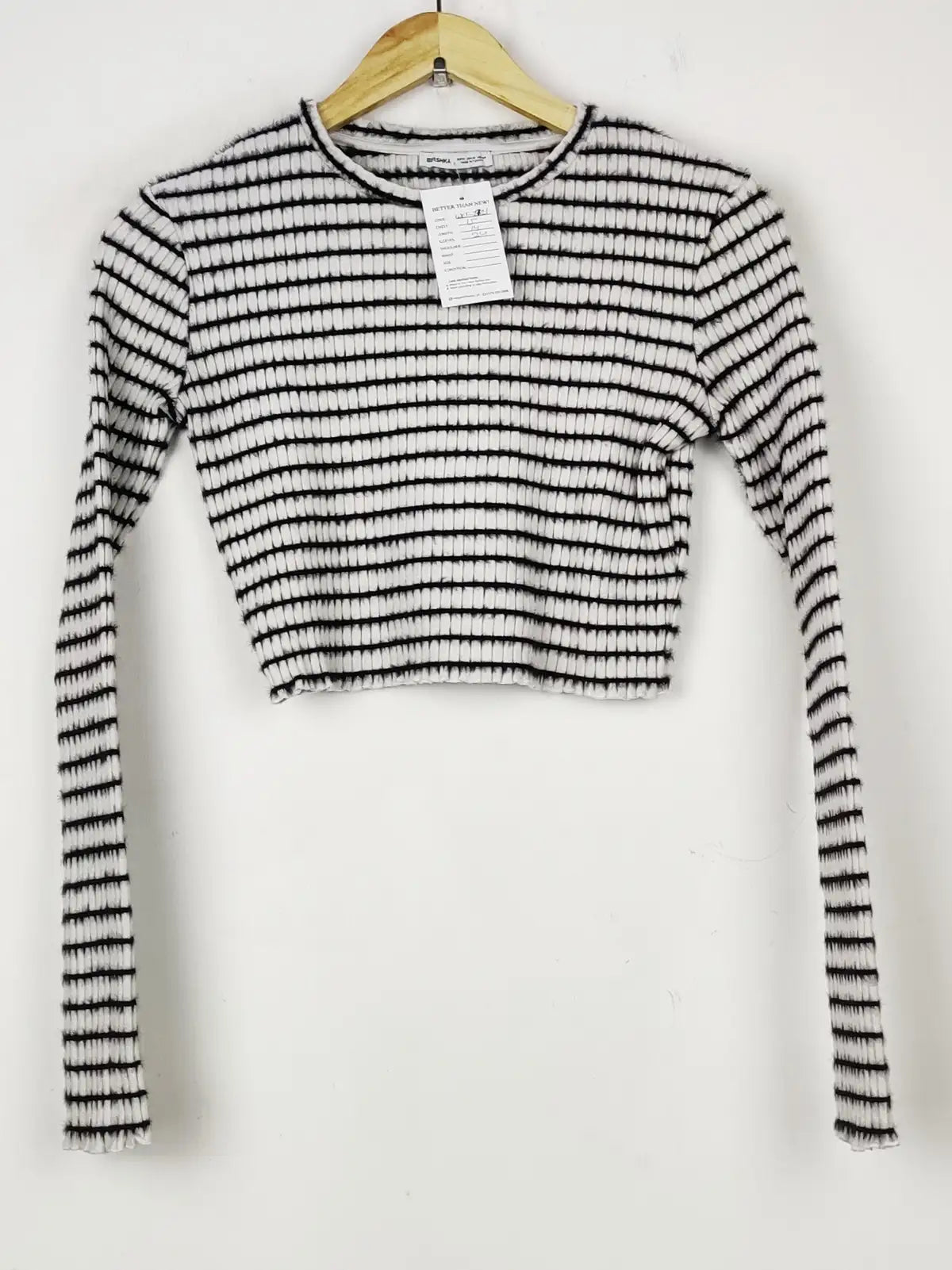 Buy online pre-used pre-loved 100% authentic & Original branded Bershka (WCT-2721) available in Pakistan. Top international brands avilable.