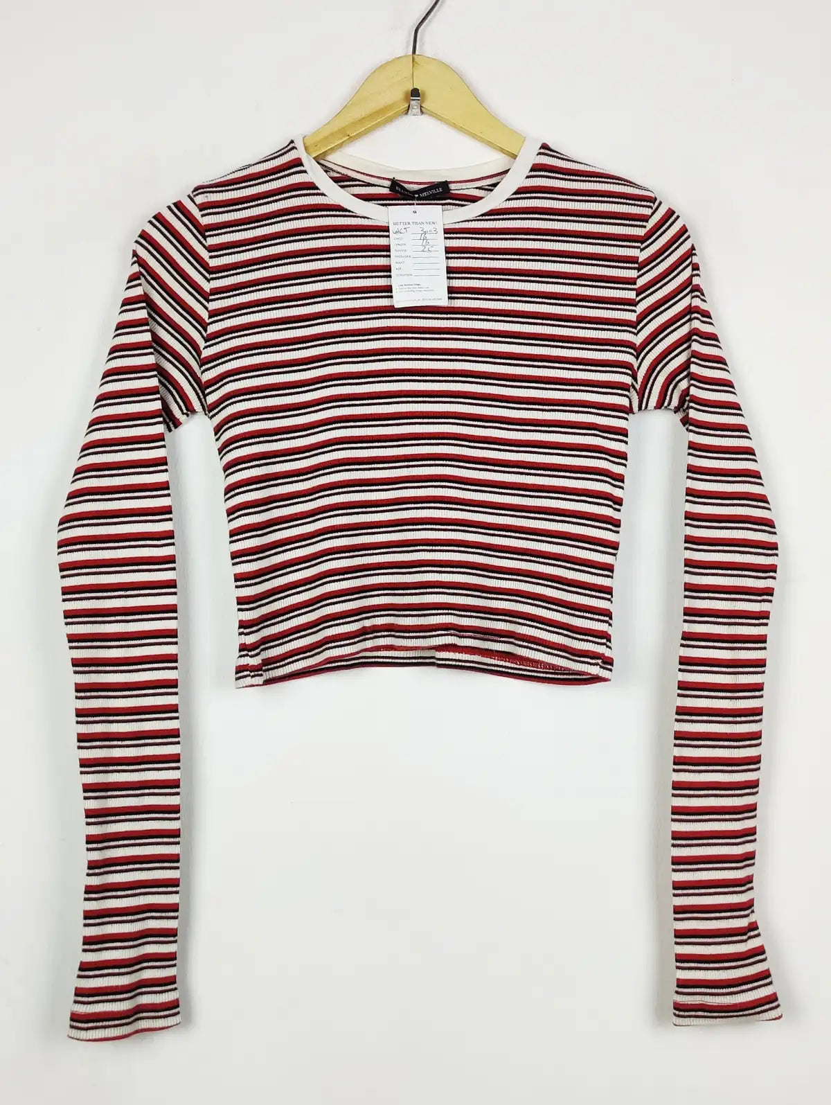 Buy online pre-used pre-loved 100% authentic & Original branded Brandy Melville (WCT-3003) available in Pakistan. Top international brands avilable.