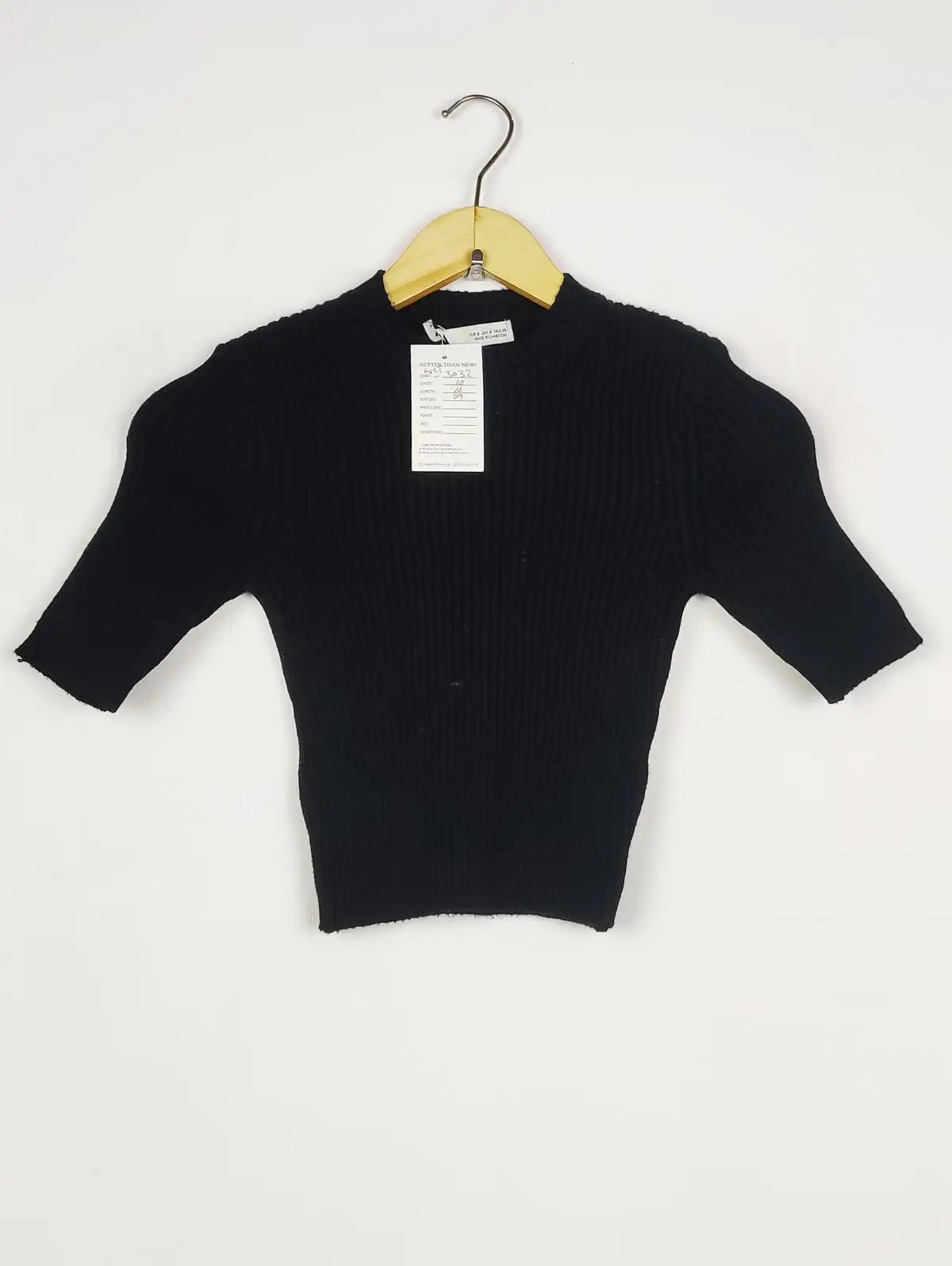 Buy online pre-used pre-loved 100% authentic & Original branded Zara (WCT-3032) available in Pakistan. Top international brands avilable.