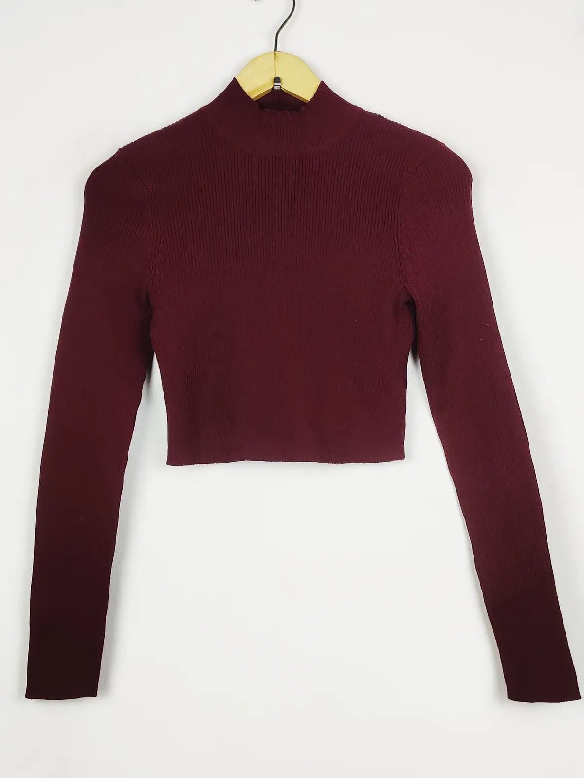Buy online pre-used pre-loved 100% authentic & Original branded H&M (WCT-3066) available in Pakistan. Top international brands avilable.