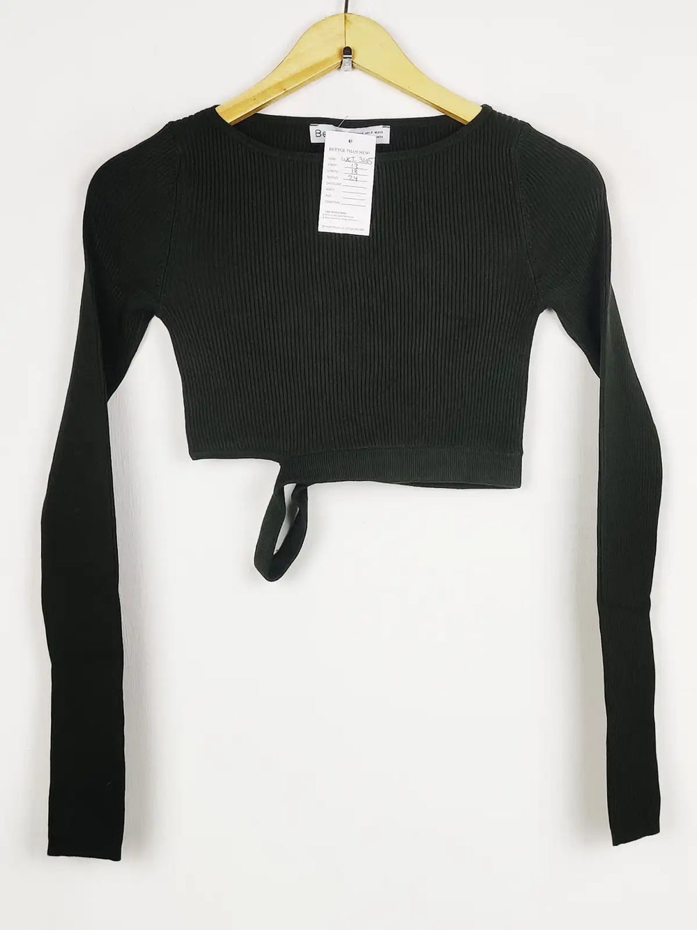 Buy online pre-used pre-loved 100% authentic & Original branded Bershka (WCT-3105) available in Pakistan. Top international brands avilable.