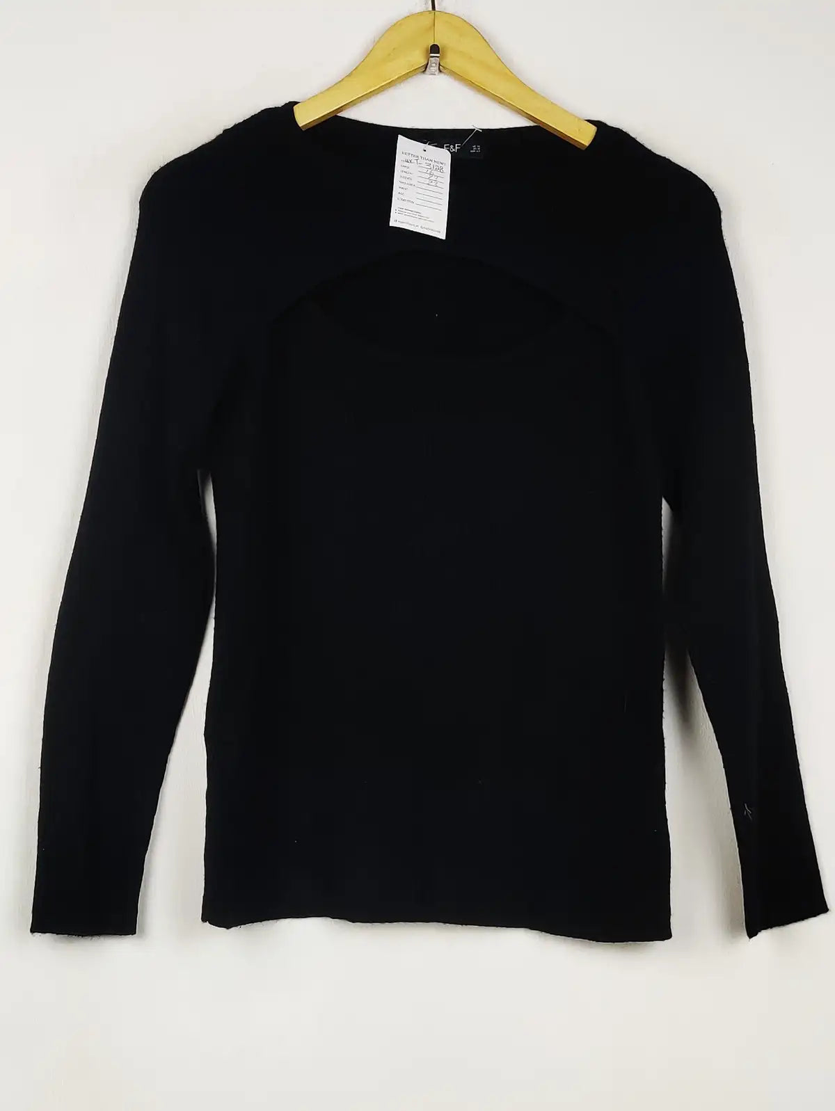 Buy online pre-used pre-loved 100% authentic & Original branded F&F (WCT-3128) available in Pakistan. Top international brands avilable.