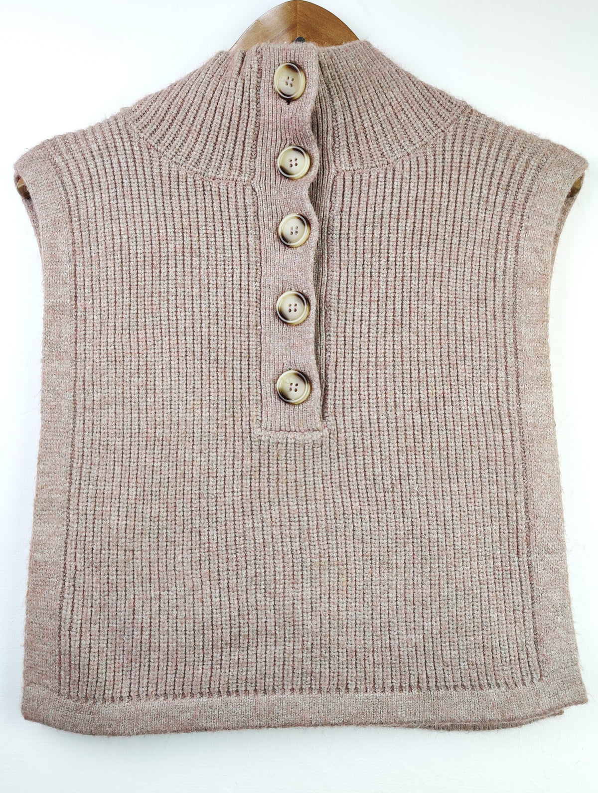 Buy online pre-used pre-loved 100% authentic & Original branded Primark (WCT-314) available in Pakistan. Top international brands avilable.