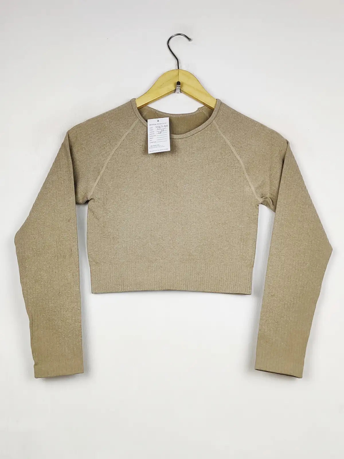 Buy online pre-used pre-loved 100% authentic & Original branded Unknown Brand (WCT-3193) available in Pakistan. Top international brands avilable.