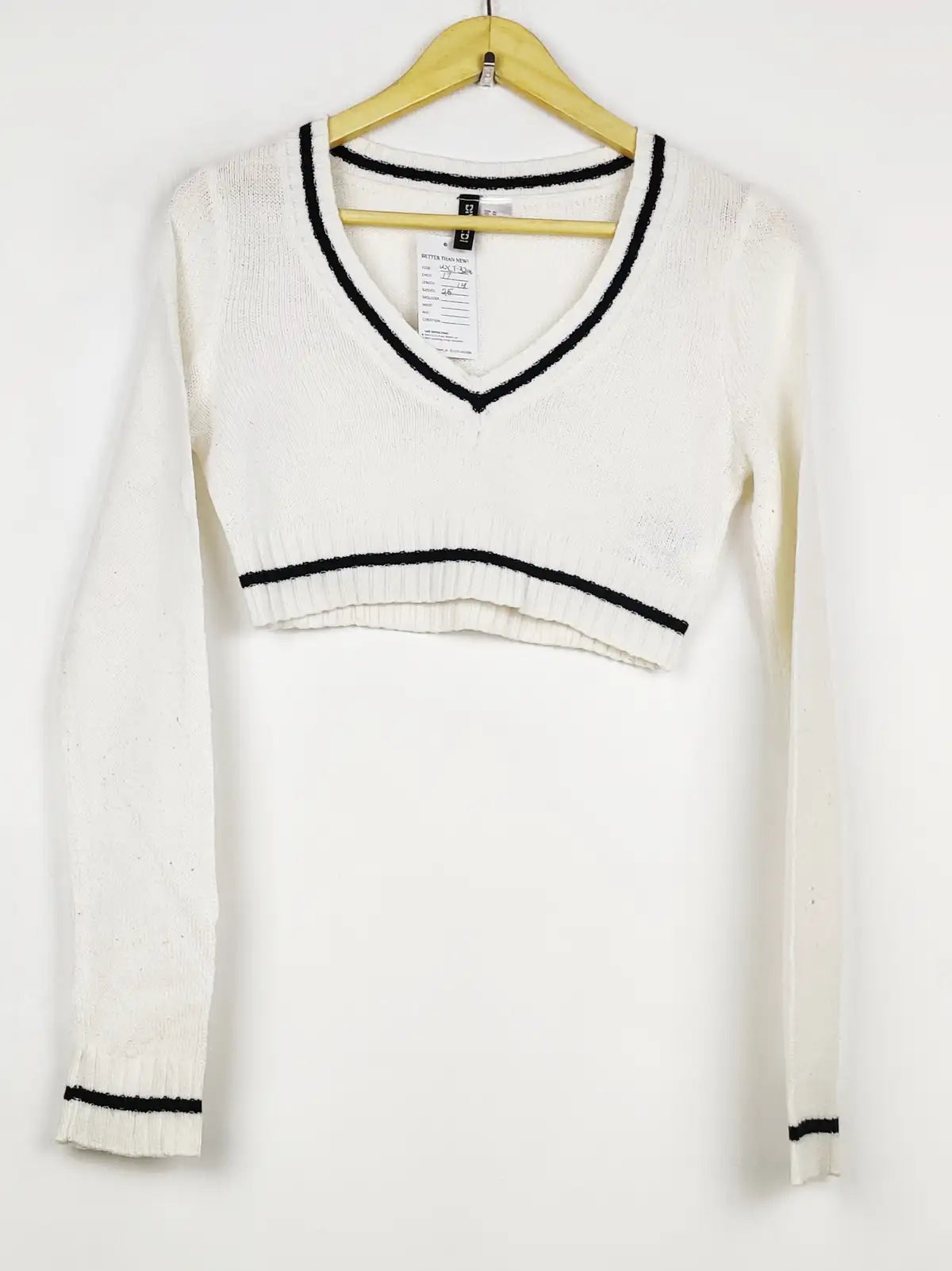 Buy online pre-used pre-loved 100% authentic & Original branded H&M (WCT-3206) available in Pakistan. Top international brands avilable.